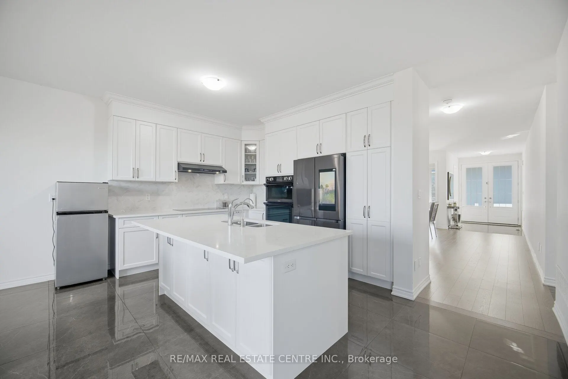 30 Tiger Crescent