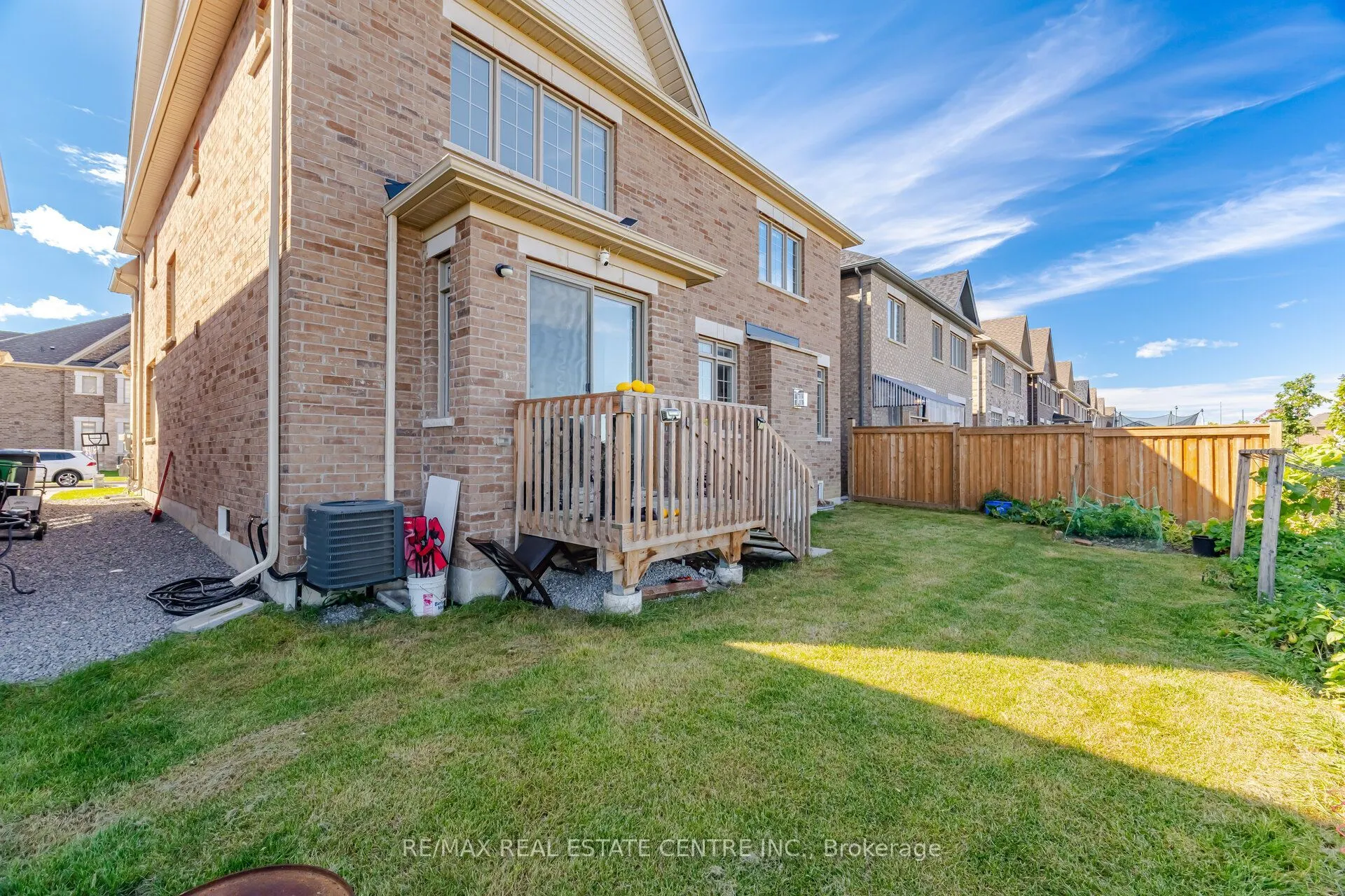 30 Tiger Crescent