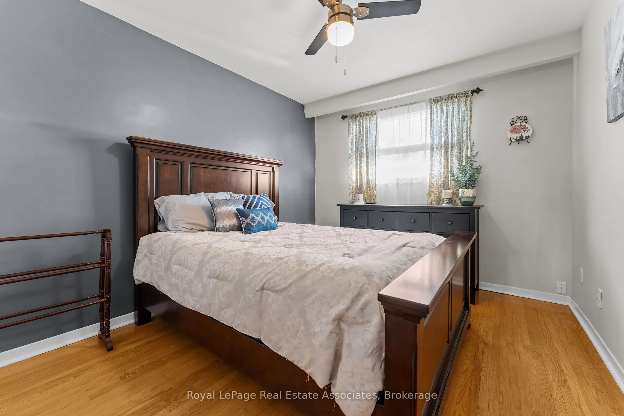 20 Honeywood Road