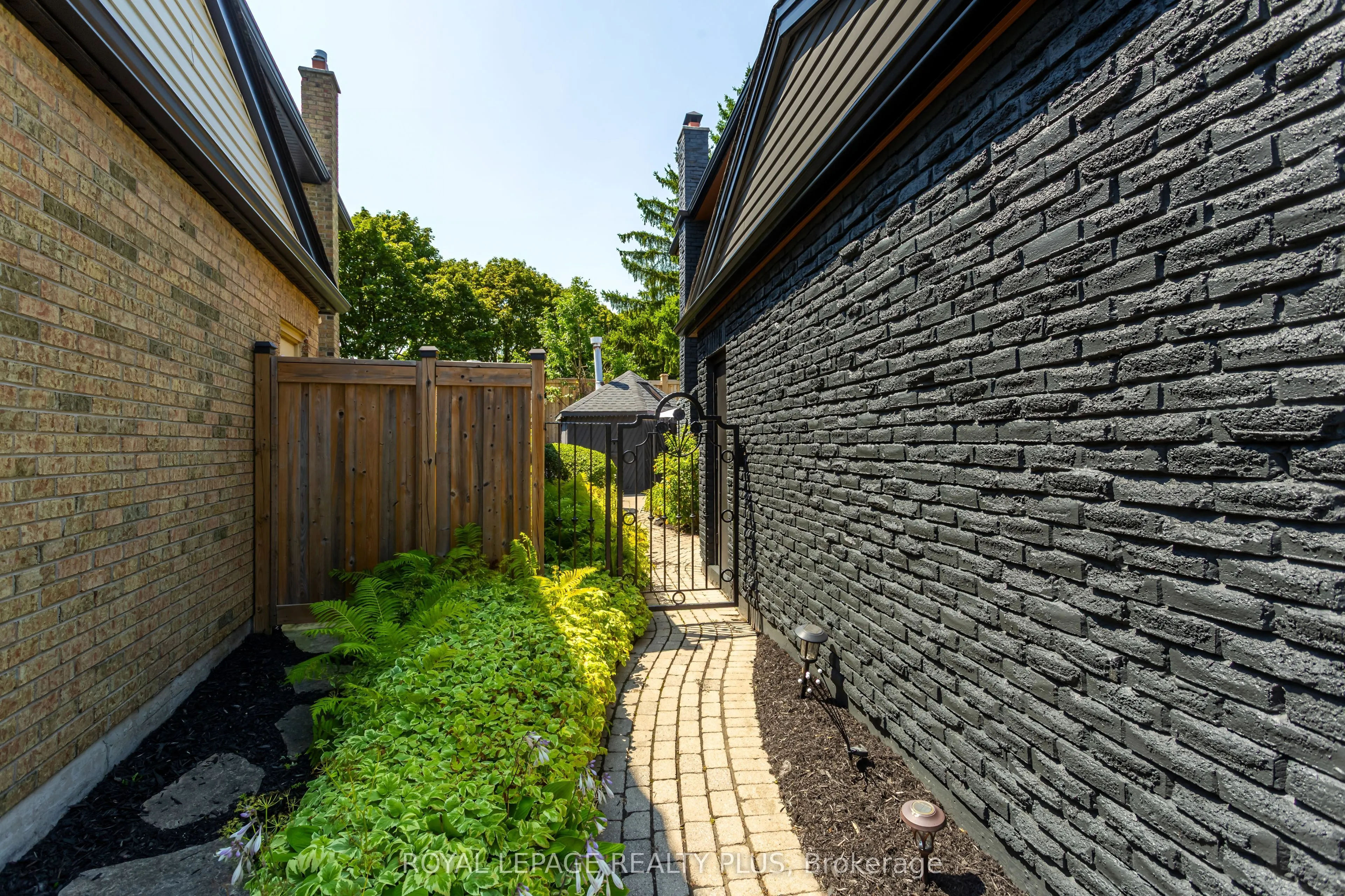 2985 Dancer Court