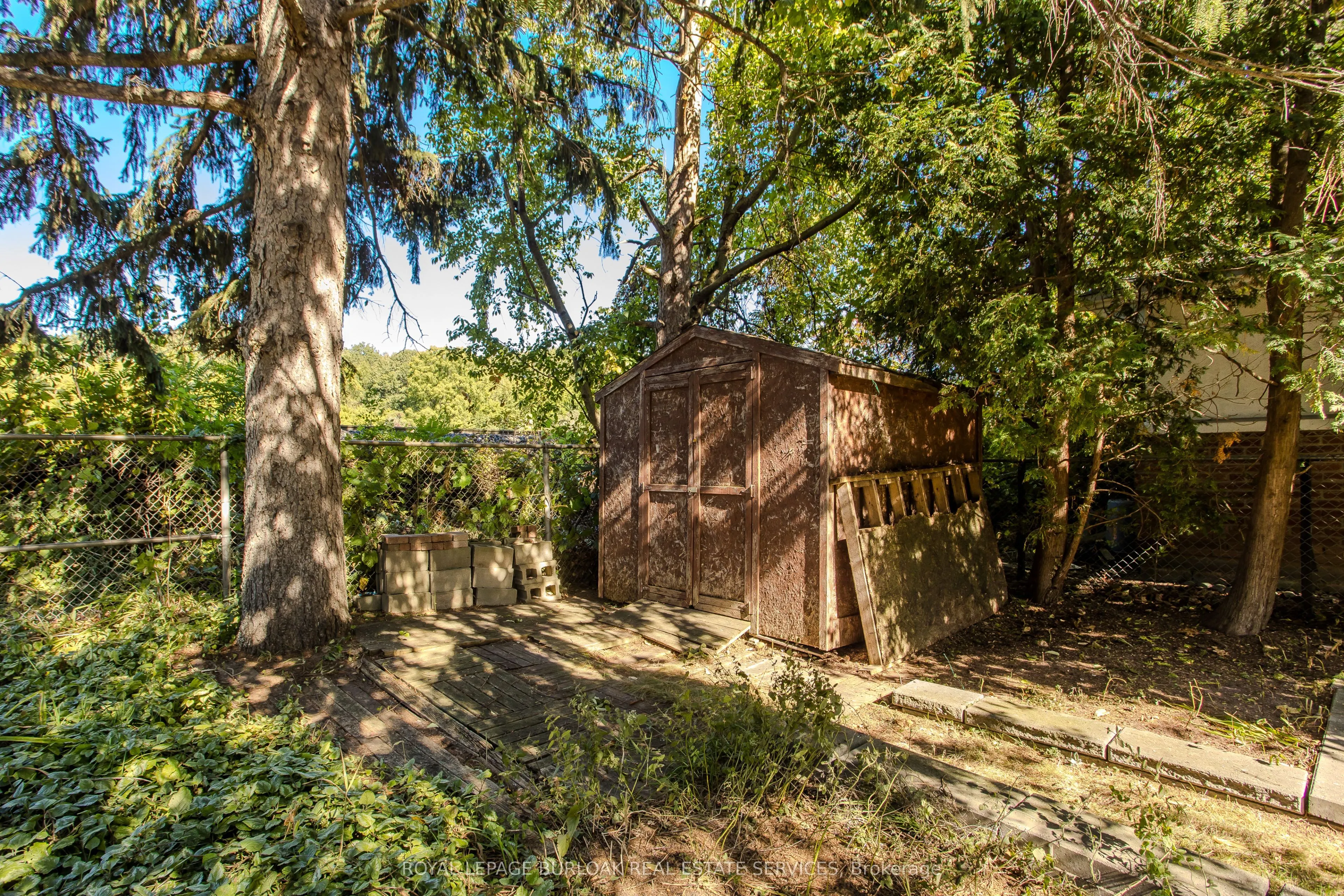 353 Enfield Road