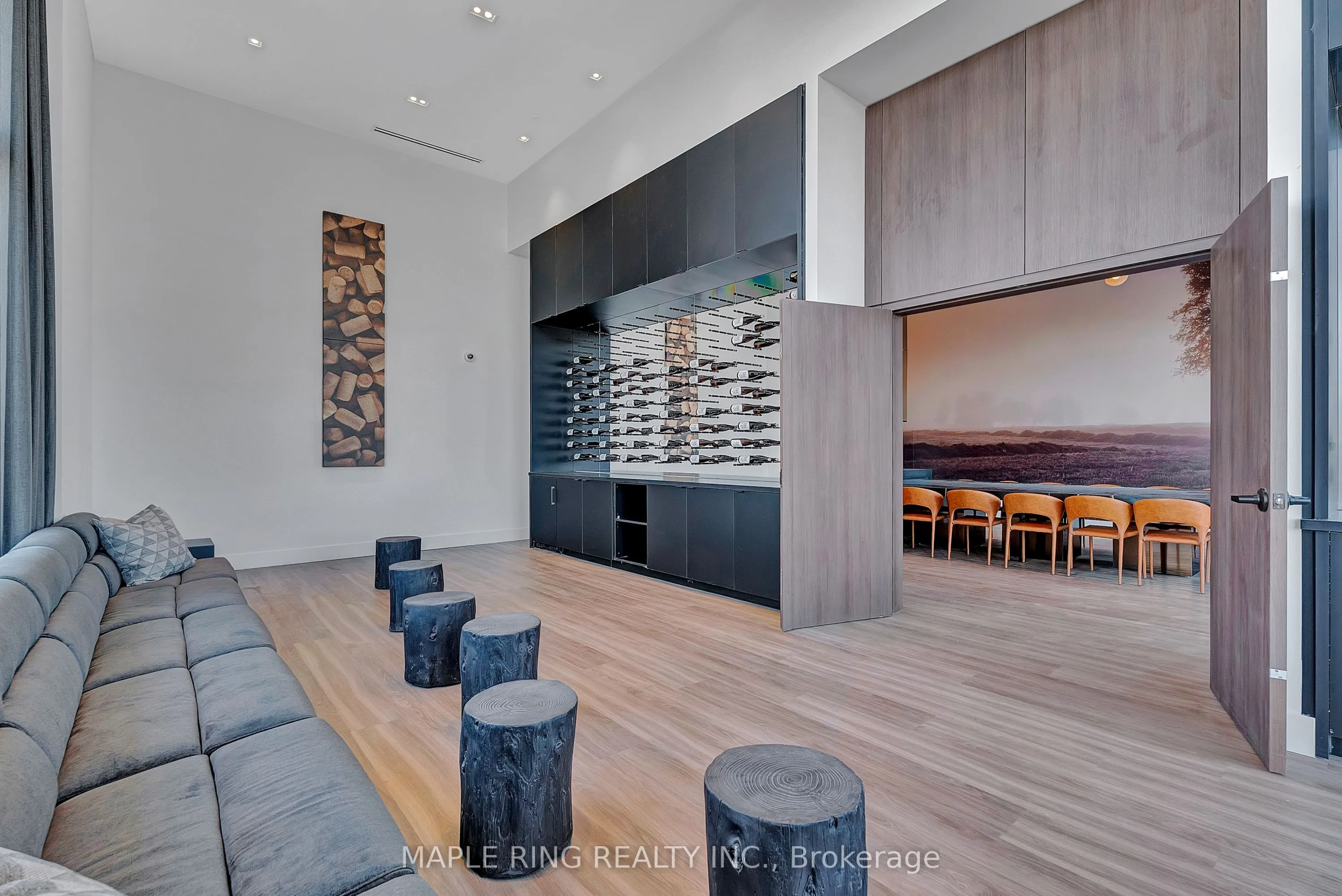 2485 Taunton Road #450