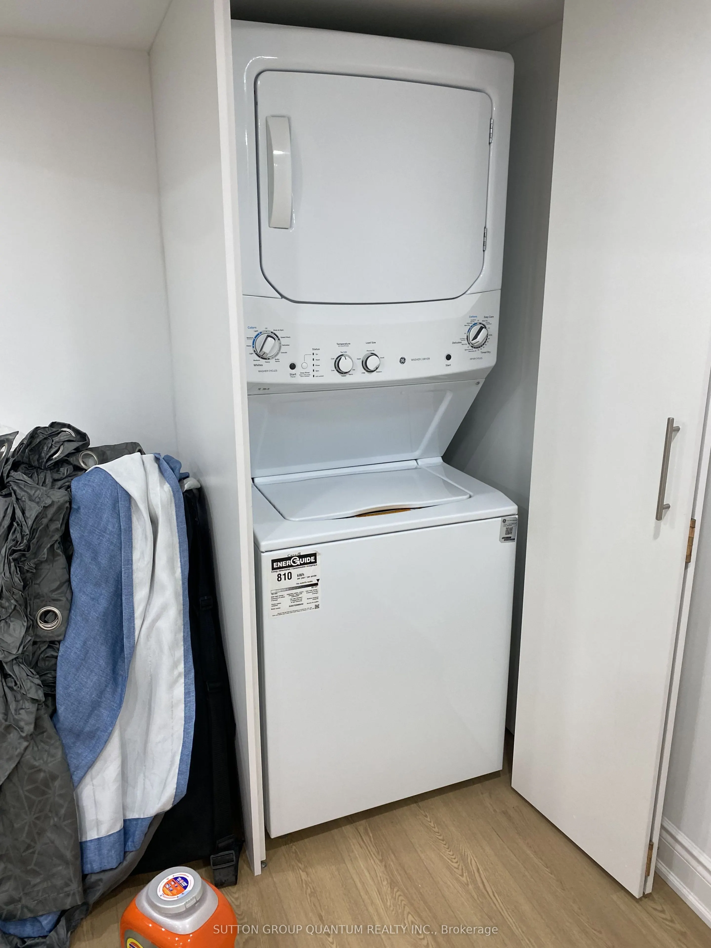 314 Lakeshore Road E #UPPER APT #2
