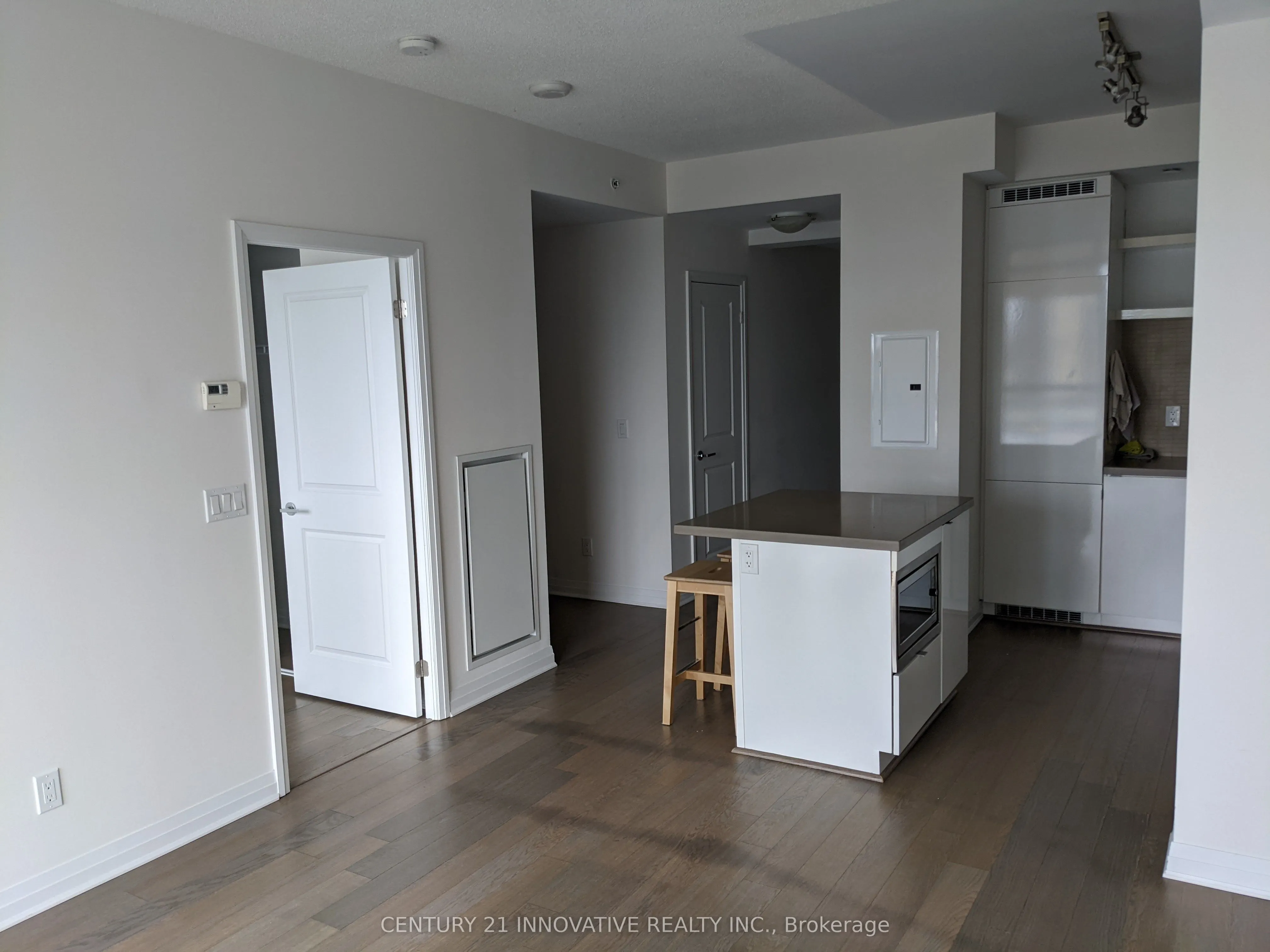 59 Annie Craig Drive #2010