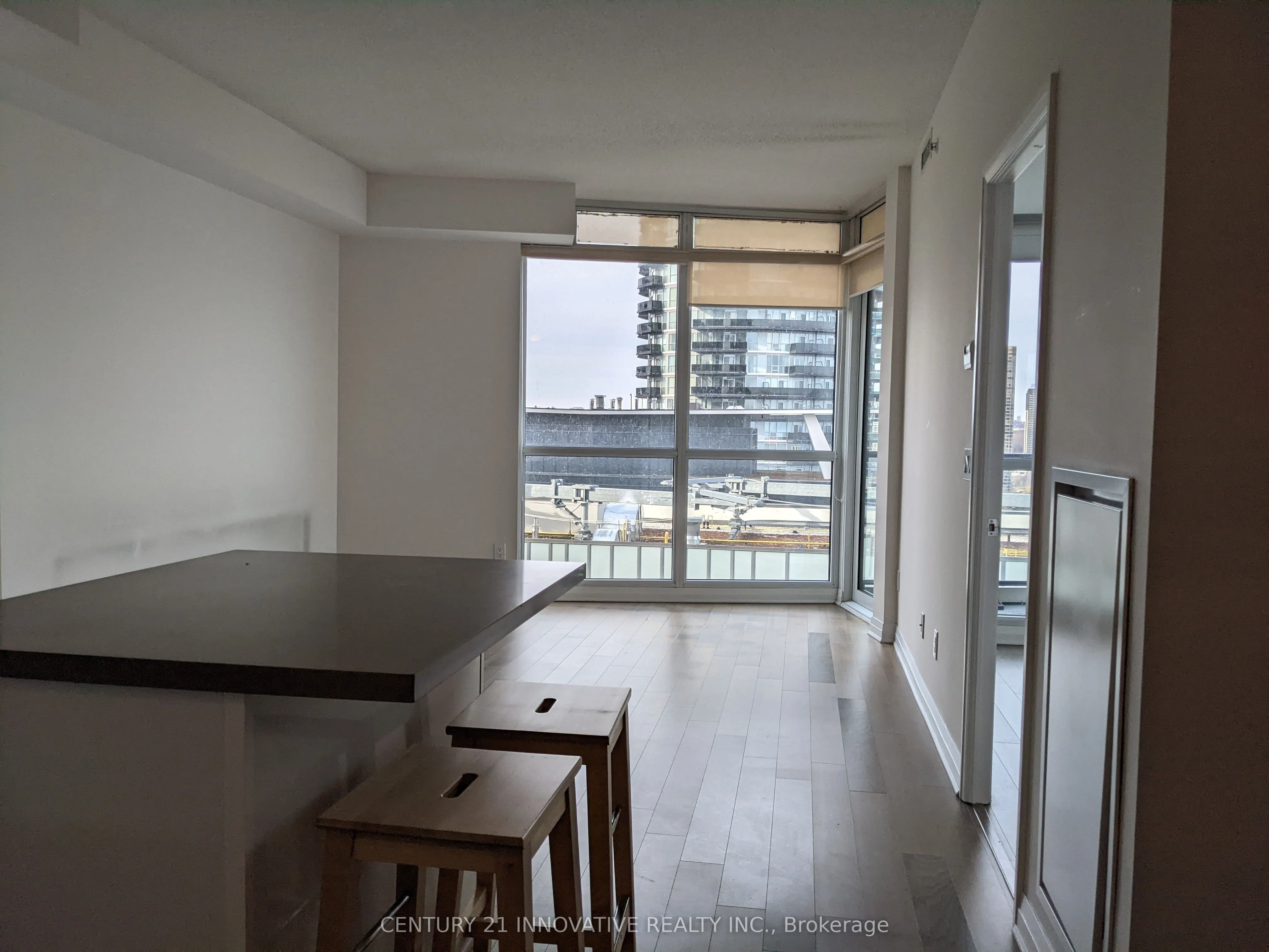 59 Annie Craig Drive #2010
