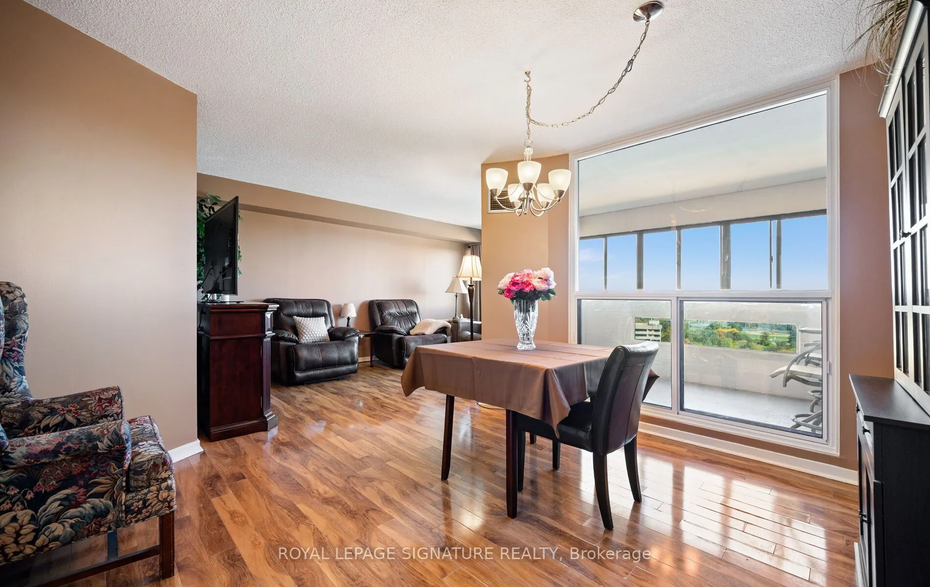 1580 Mississauga Valley Boulevard #1406