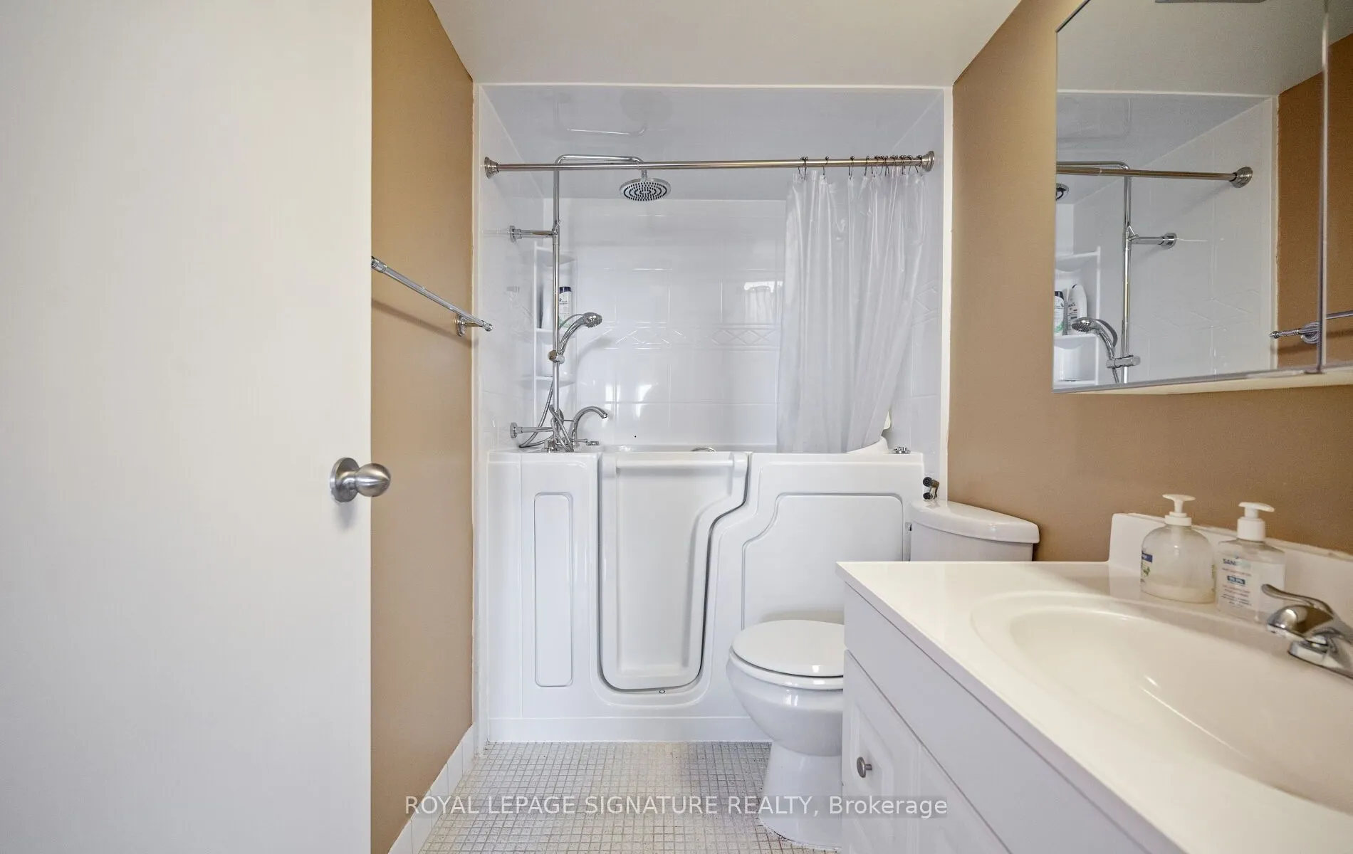 1580 Mississauga Valley Boulevard #1406