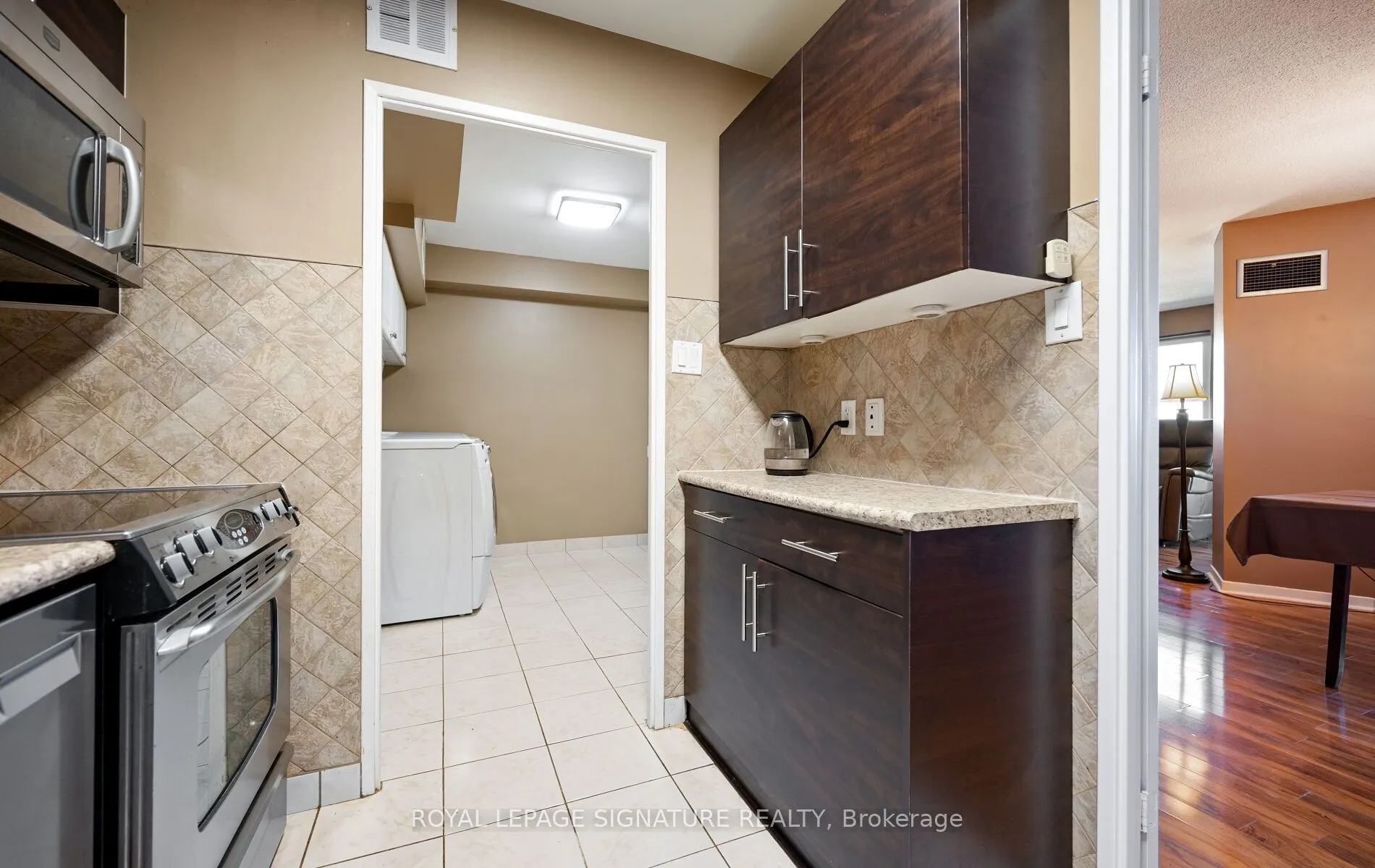 1580 Mississauga Valley Boulevard #1406
