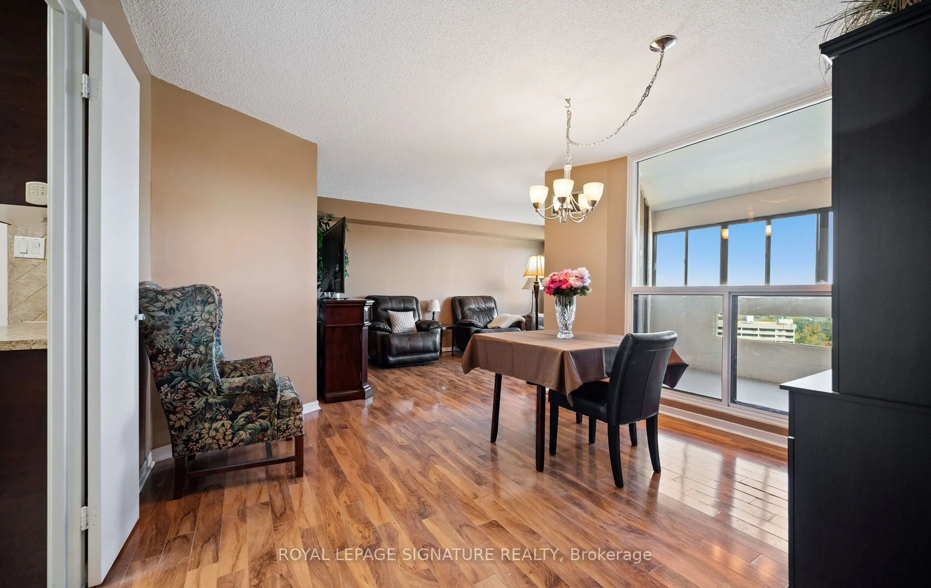 1580 Mississauga Valley Boulevard #1406