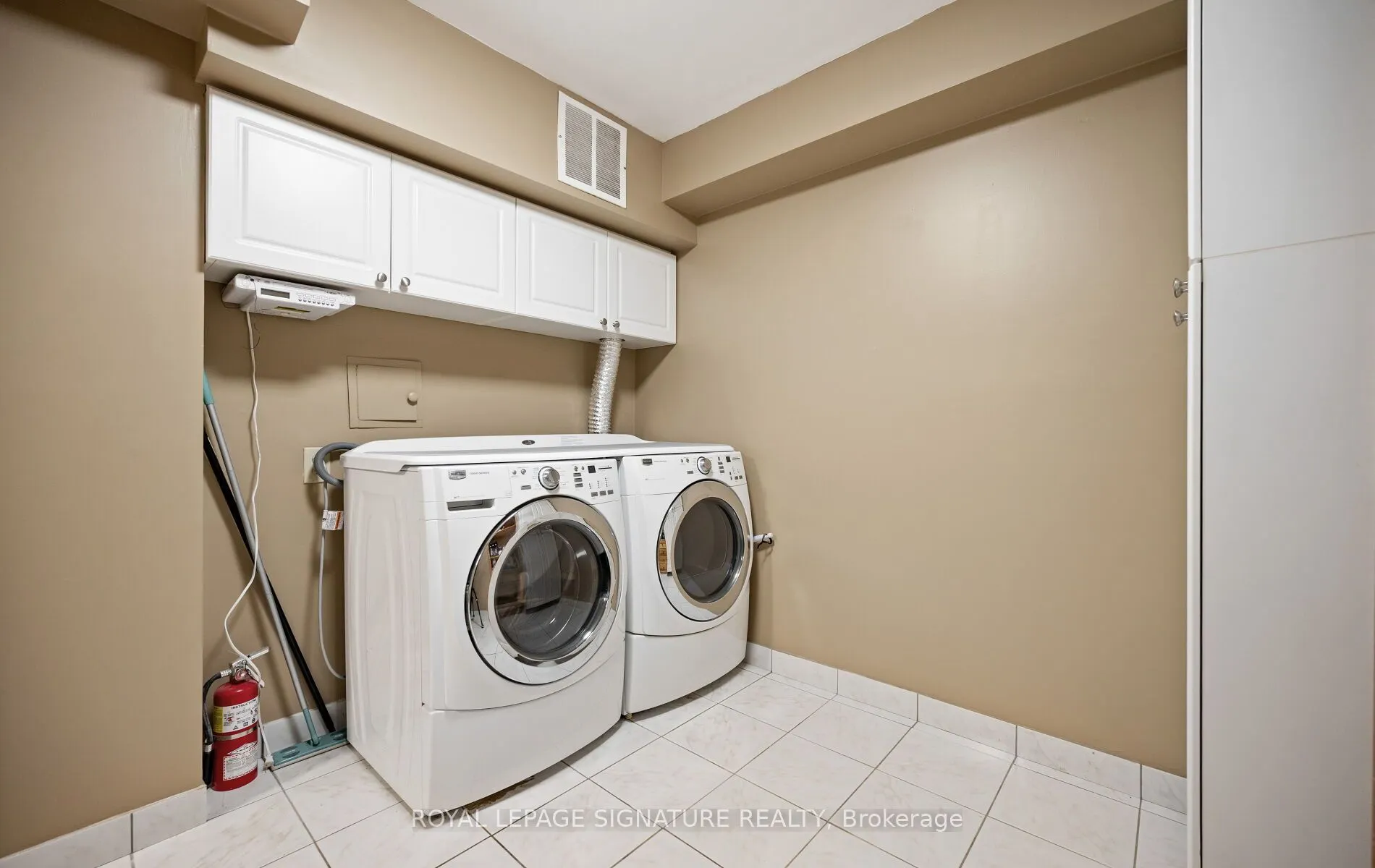 1580 Mississauga Valley Boulevard #1406