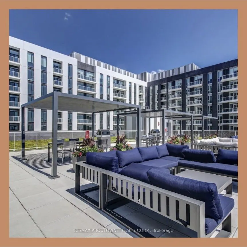 133 Bronte Road #BO908