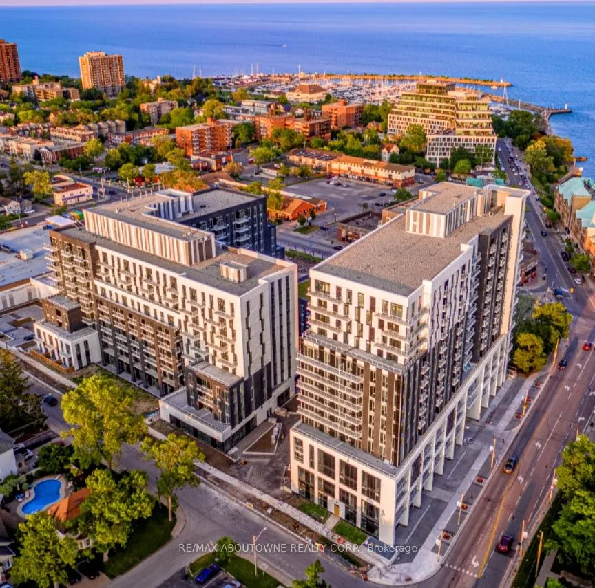 133 Bronte Road #BO908