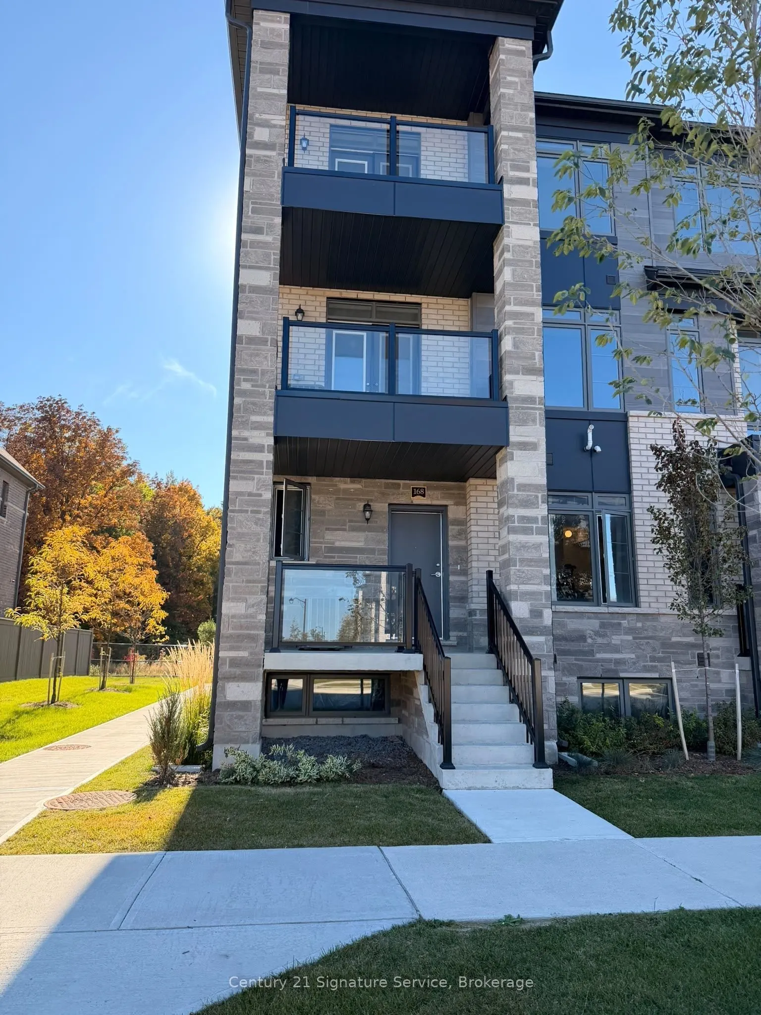 168 Petch Avenue #55Z