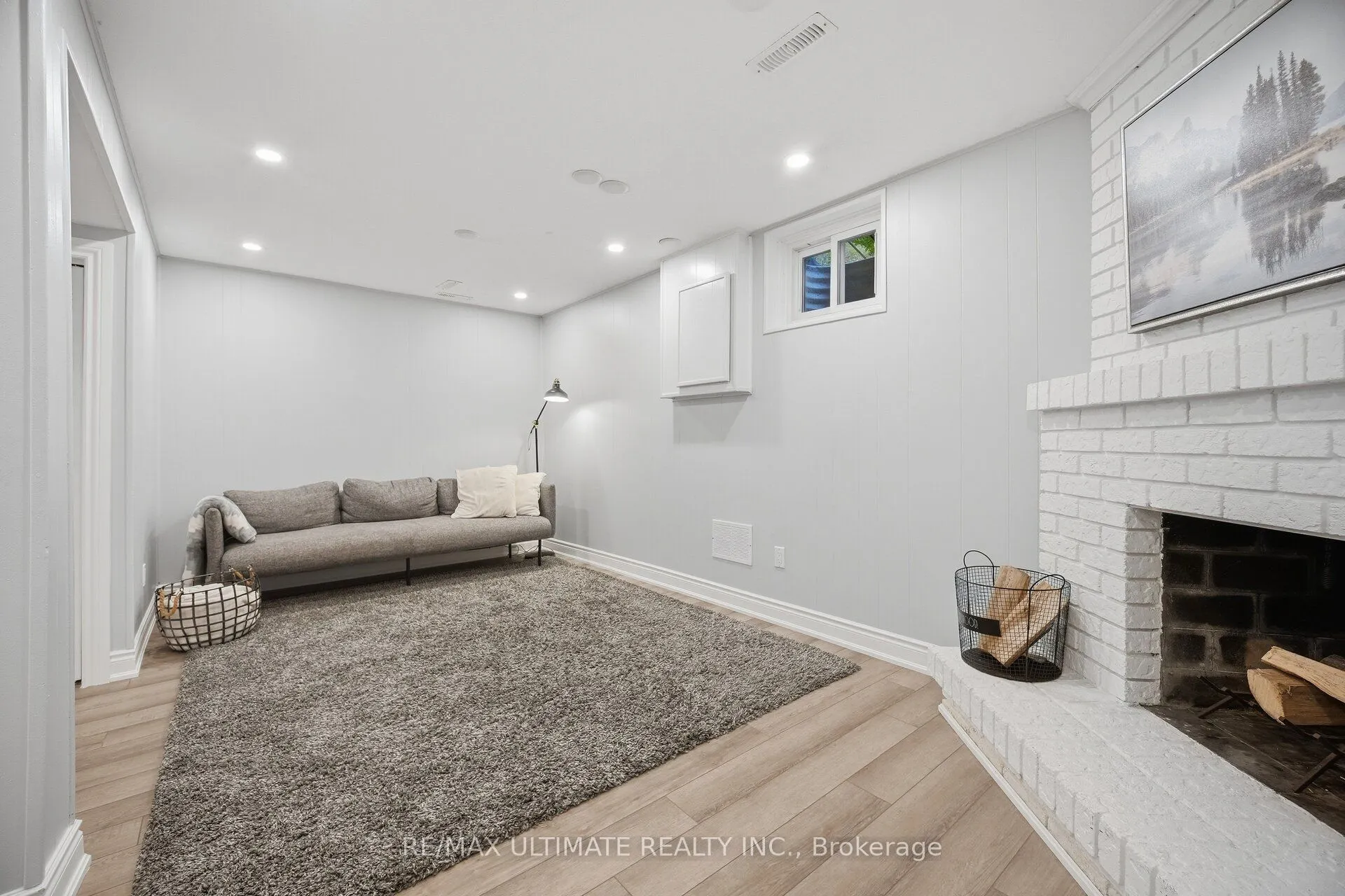 2120 Rathburn Road E #63