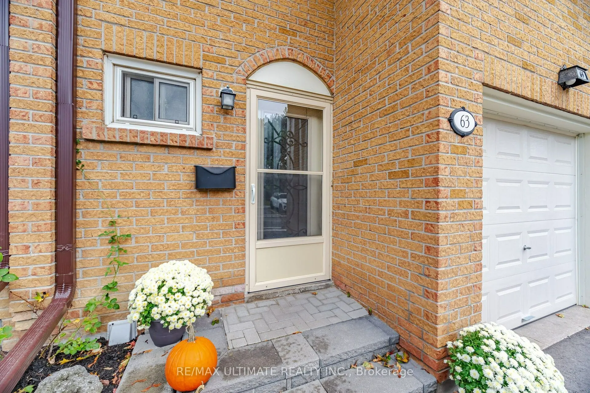 2120 Rathburn Road E #63