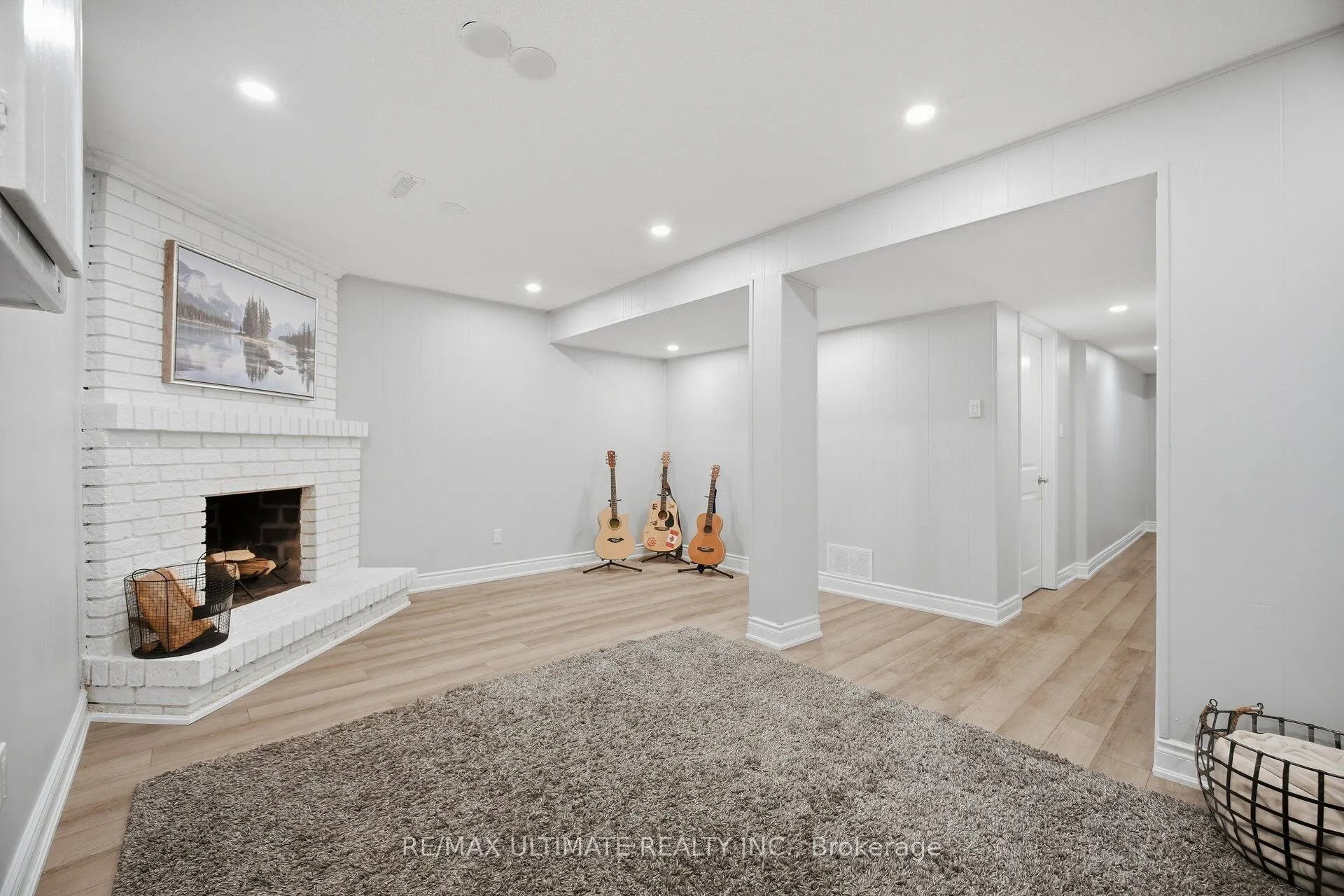 2120 Rathburn Road E #63