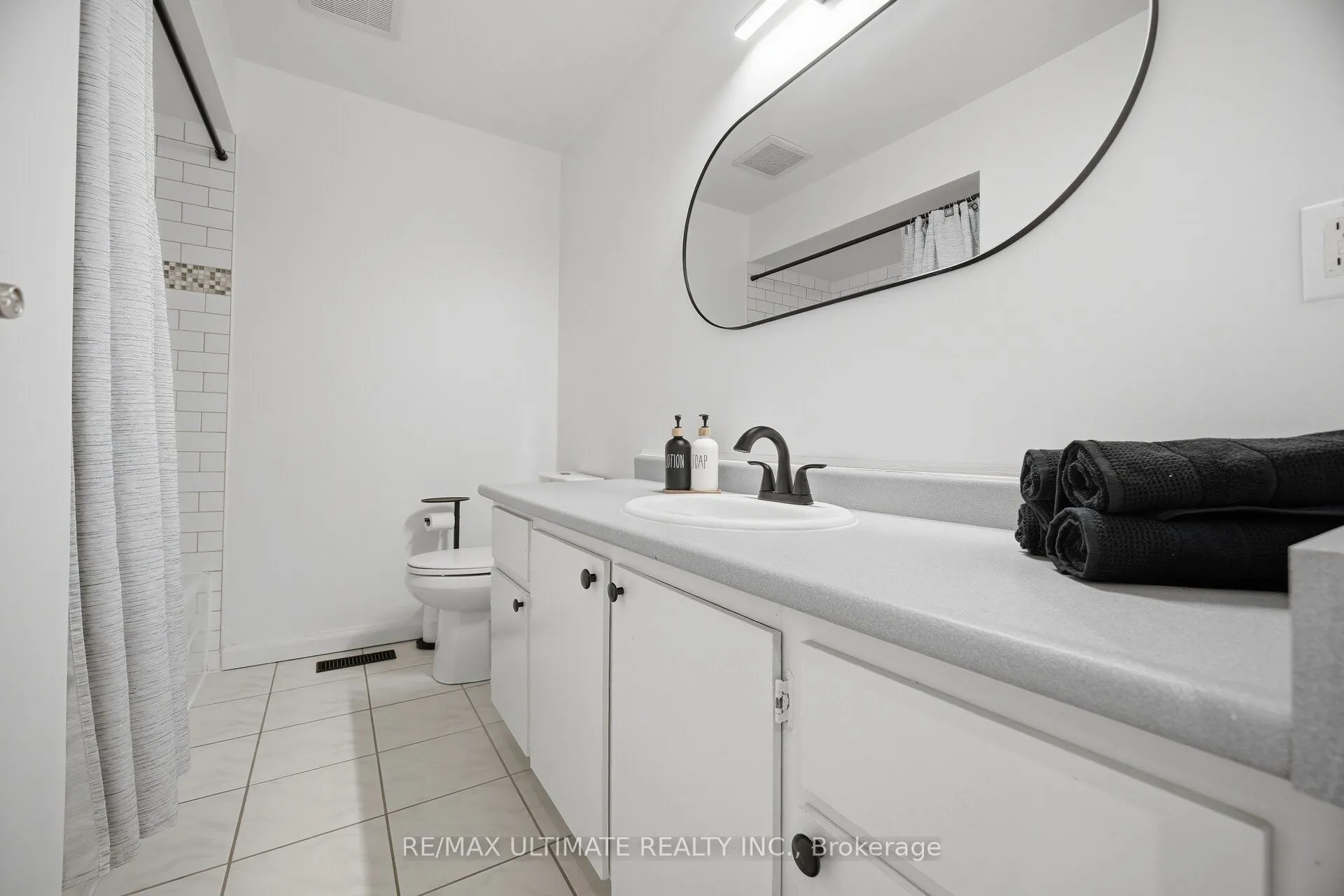 2120 Rathburn Road E #63