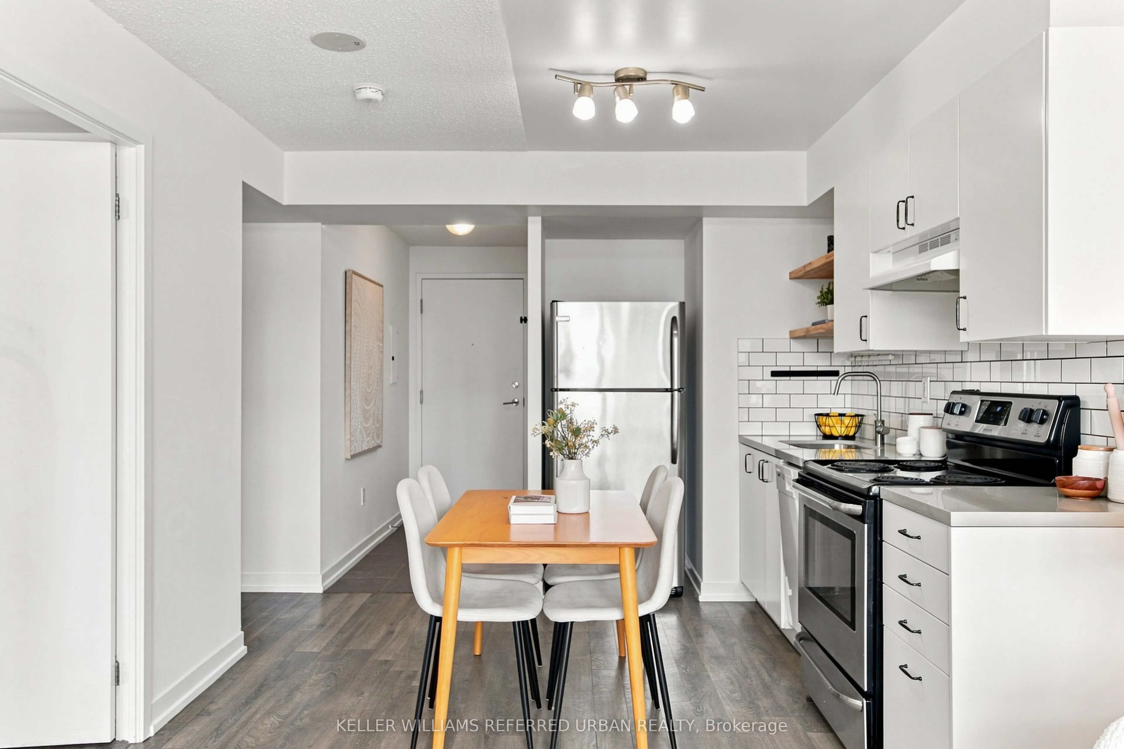 816 Lansdowne Avenue #1014