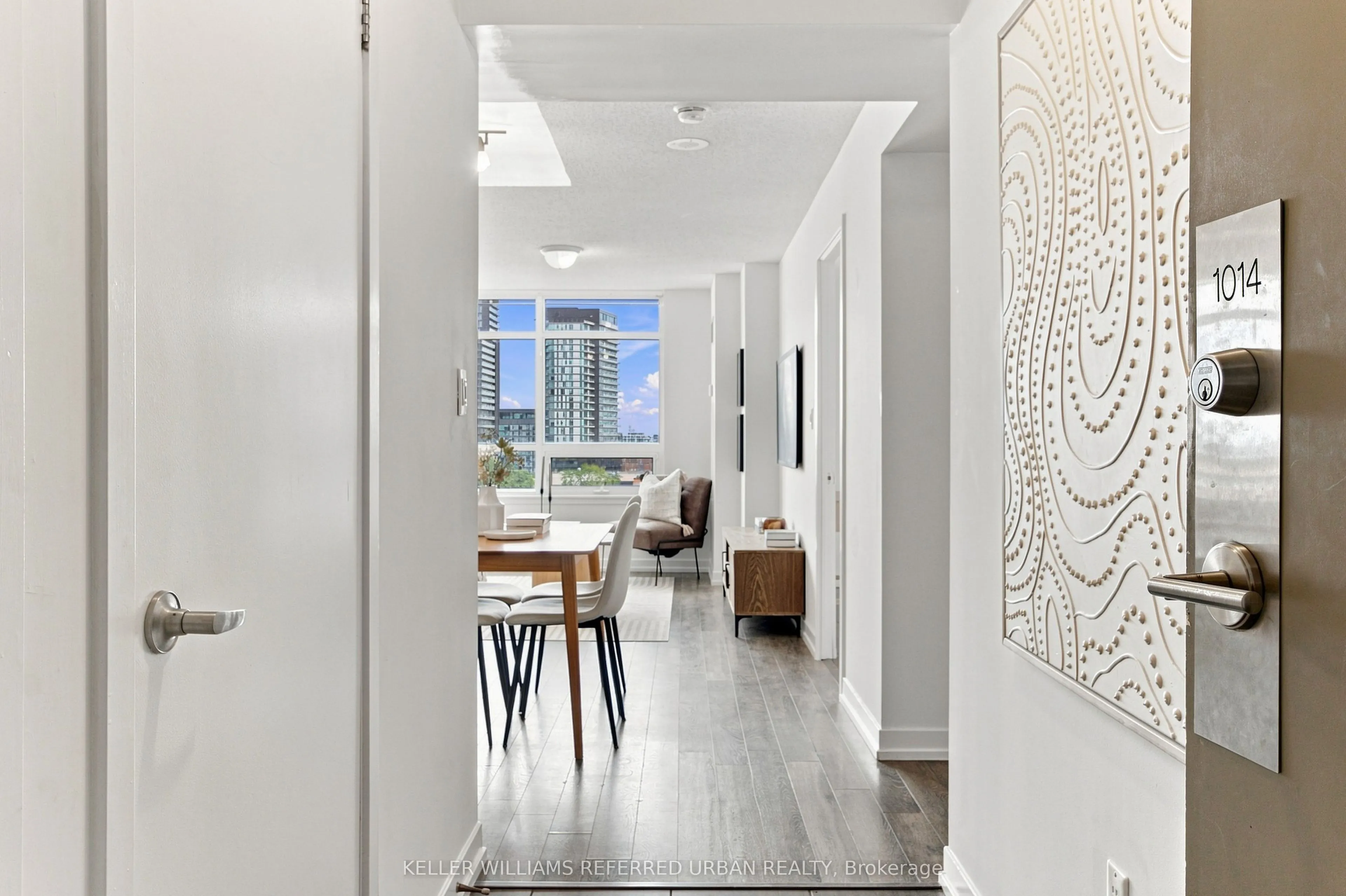 816 Lansdowne Avenue #1014