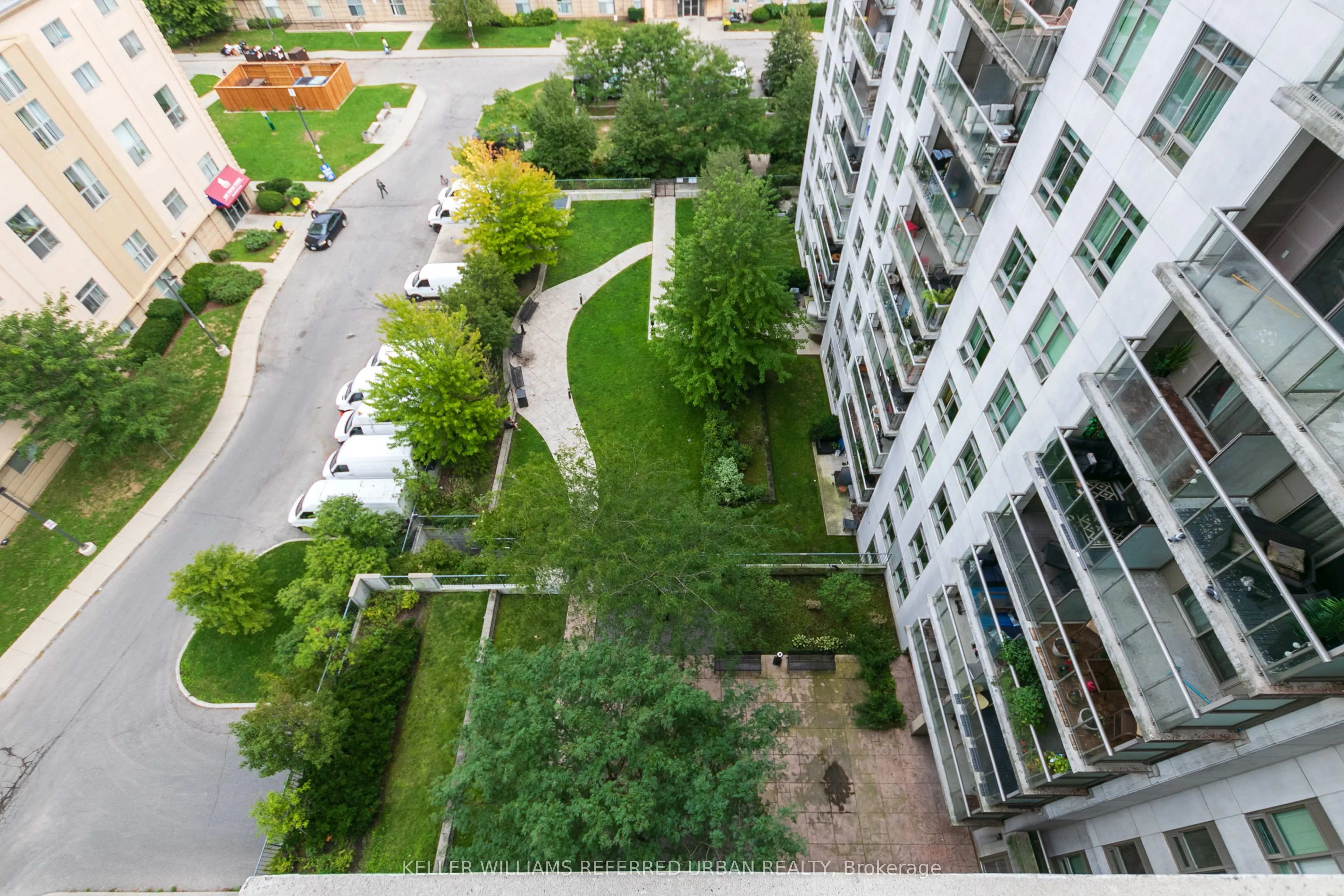 816 Lansdowne Avenue #1014