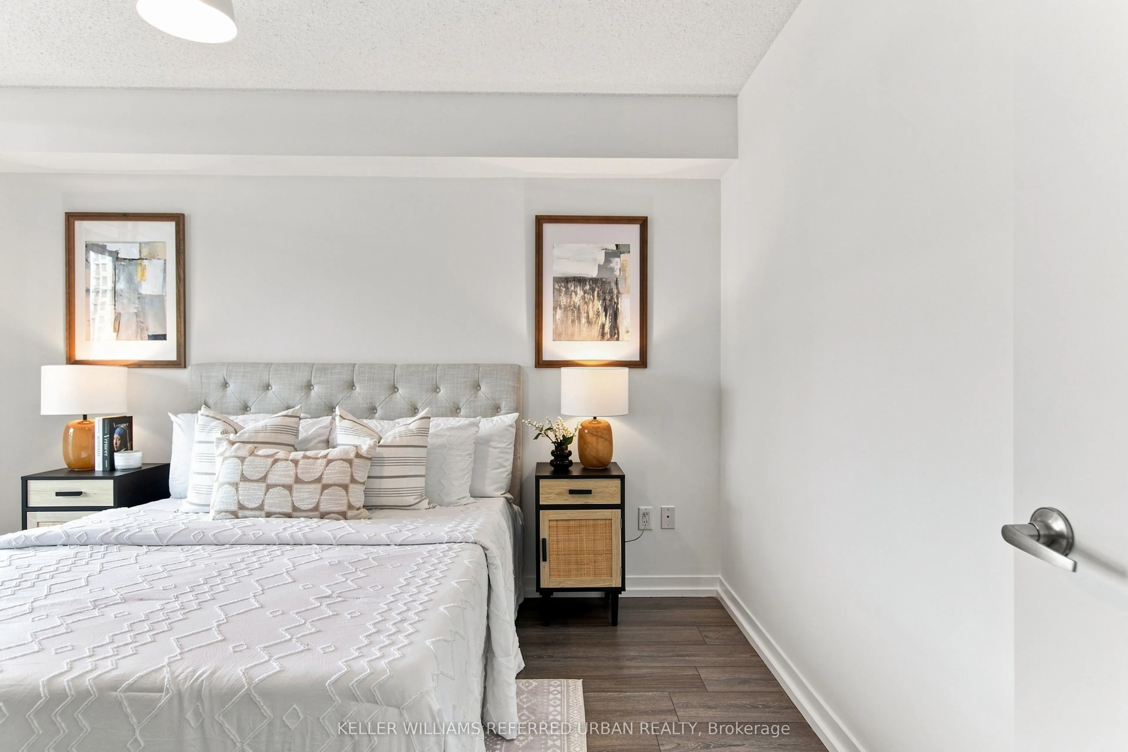 816 Lansdowne Avenue #1014