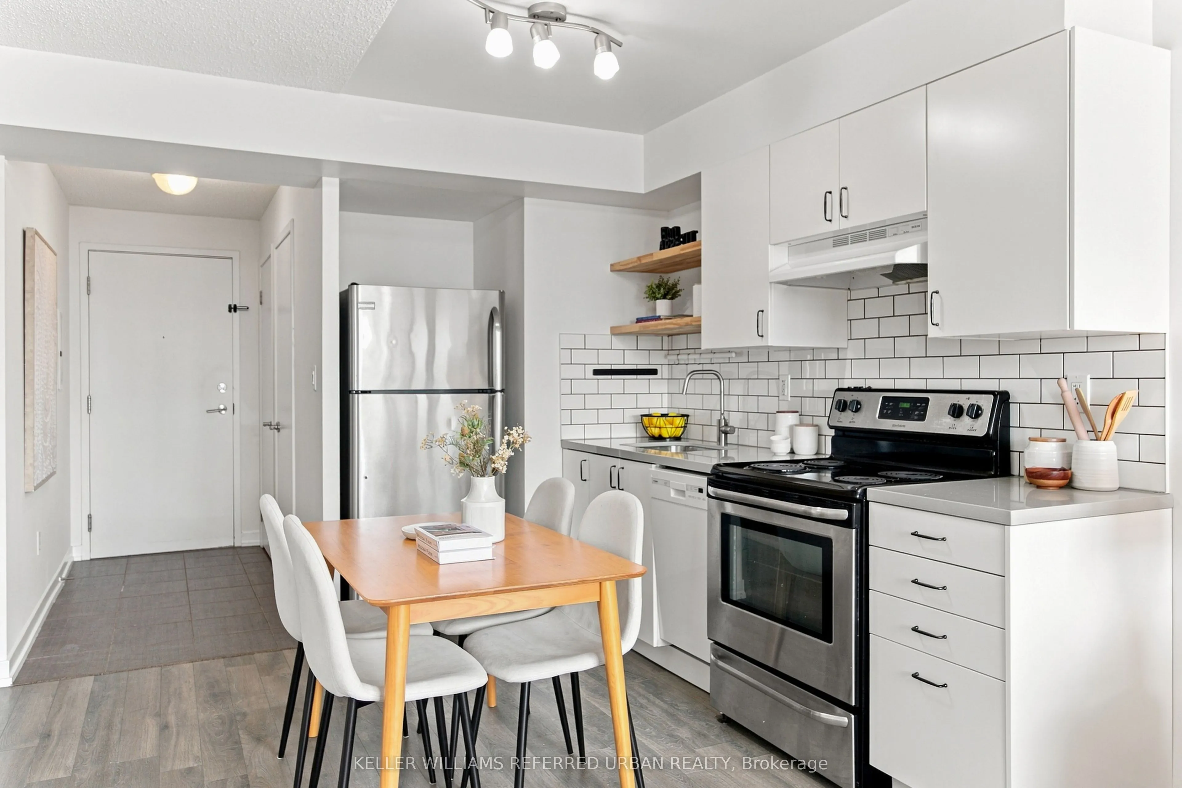 816 Lansdowne Avenue #1014