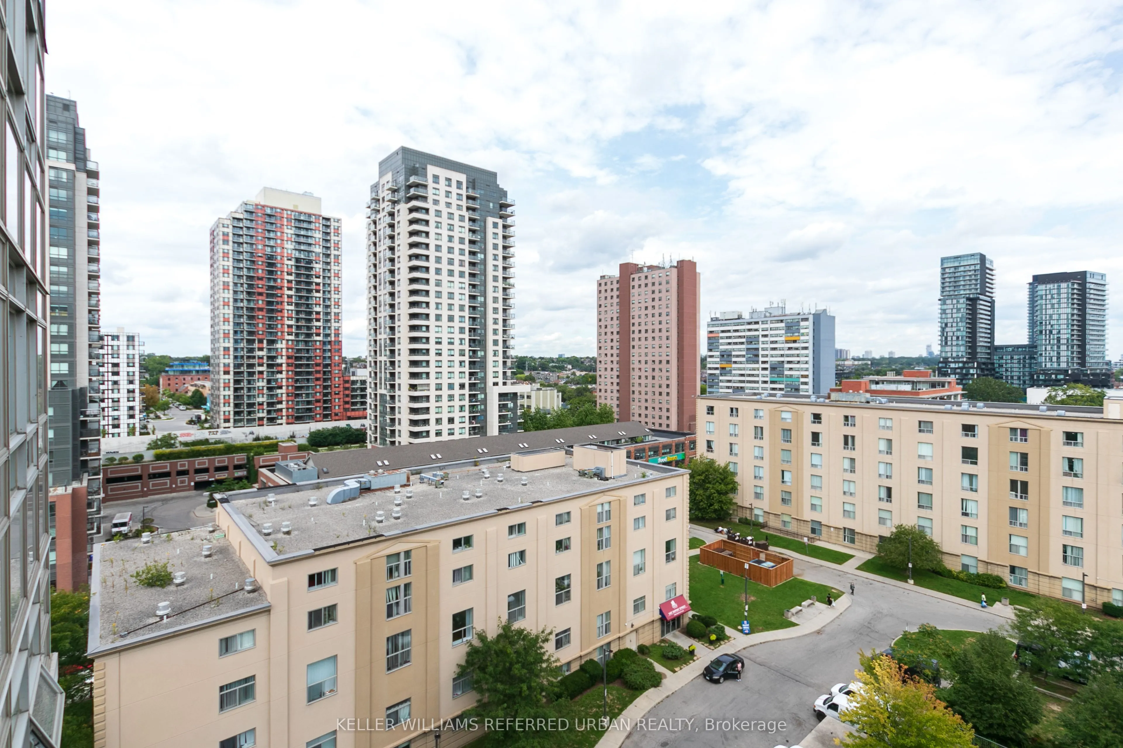816 Lansdowne Avenue #1014