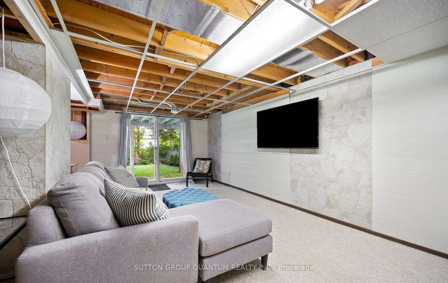 4071 Wheelwright Crescent