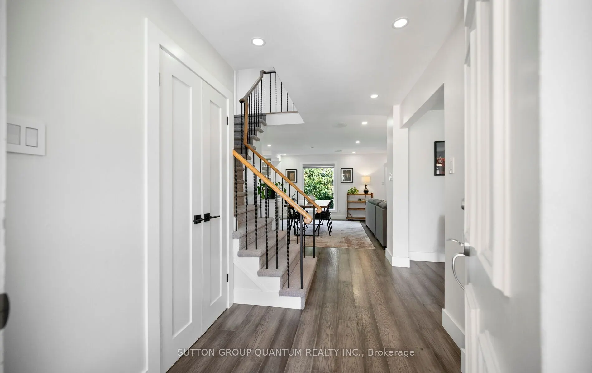 4071 Wheelwright Crescent