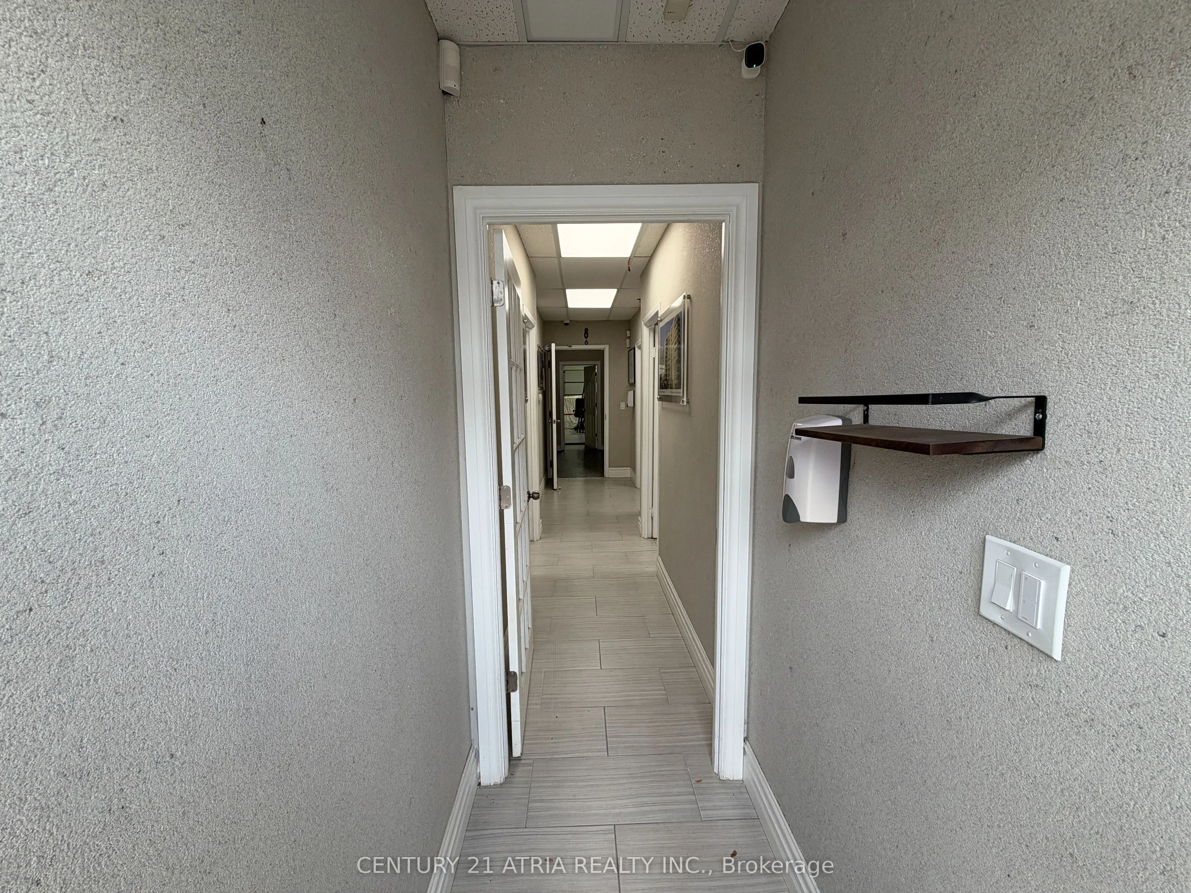755 Queensway #14