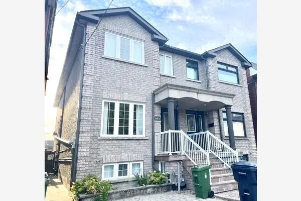 94A Mulock Avenue