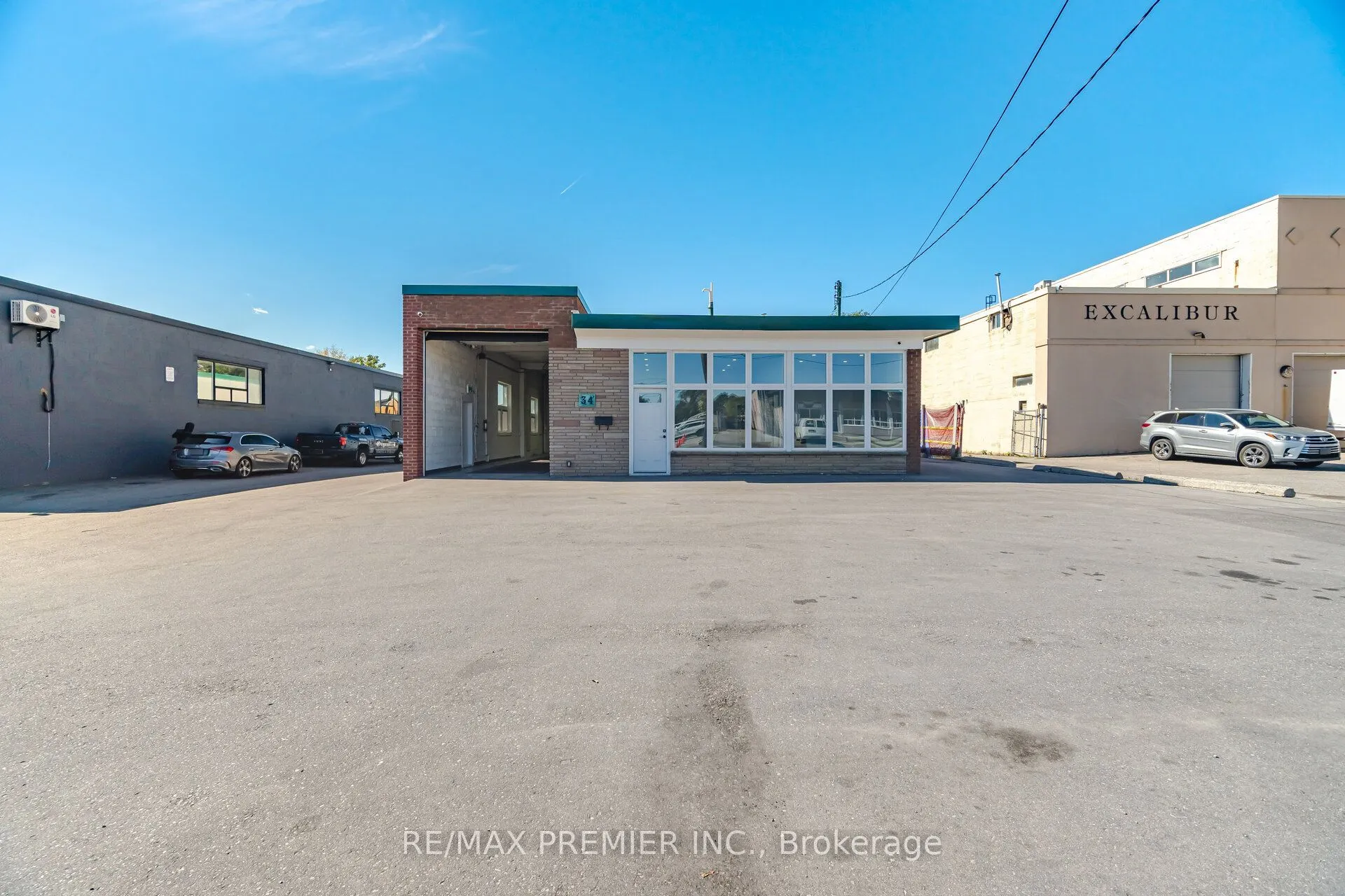 34 Rivalda Road E