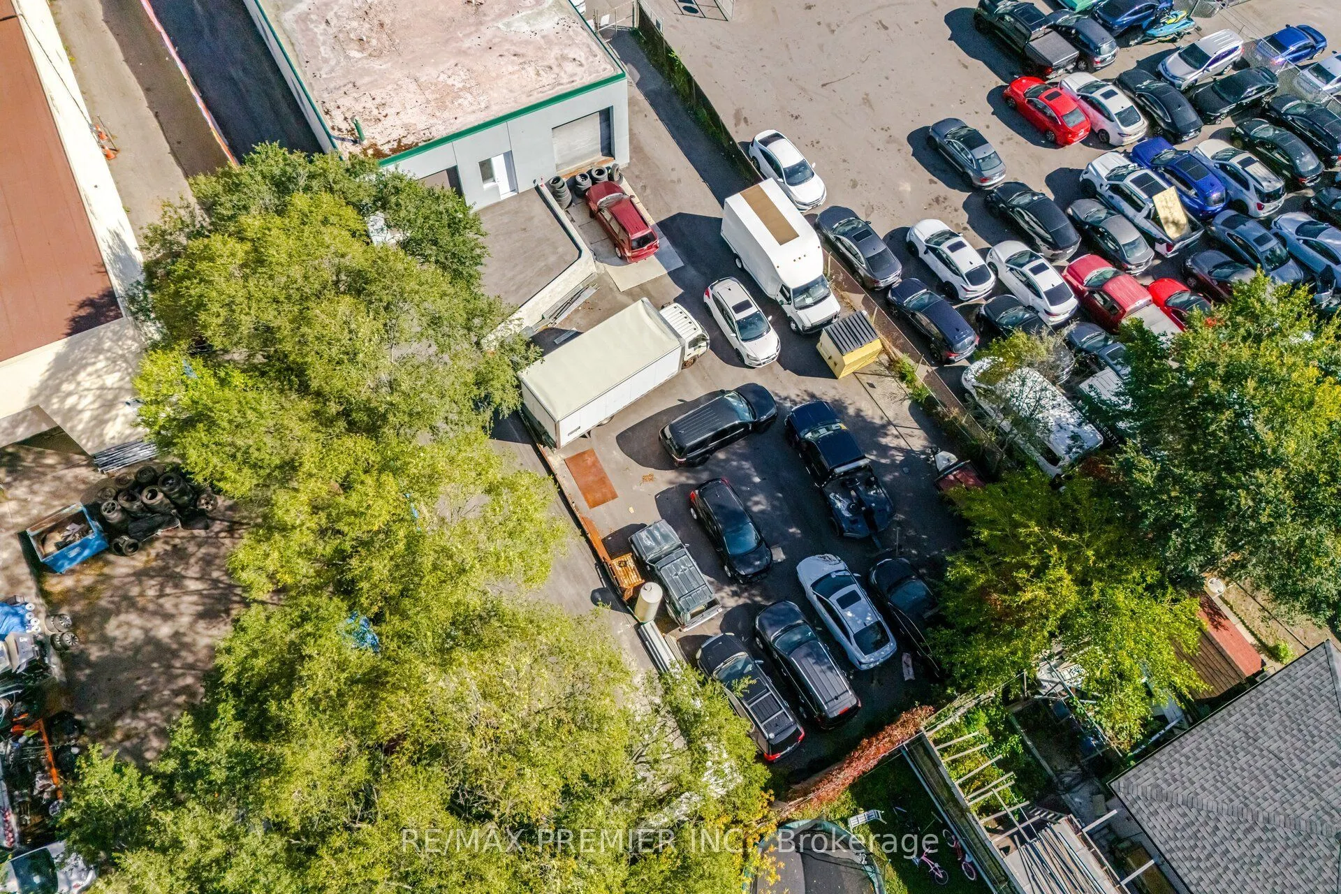 34 Rivalda Road E