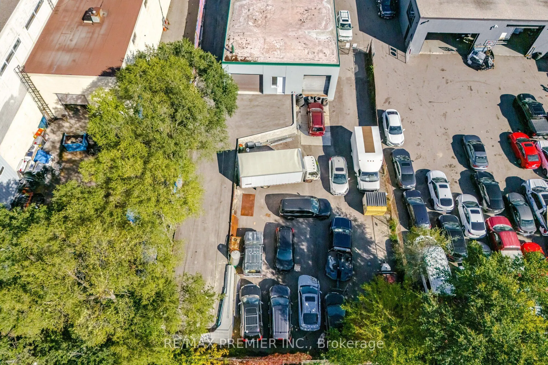 34 Rivalda Road E