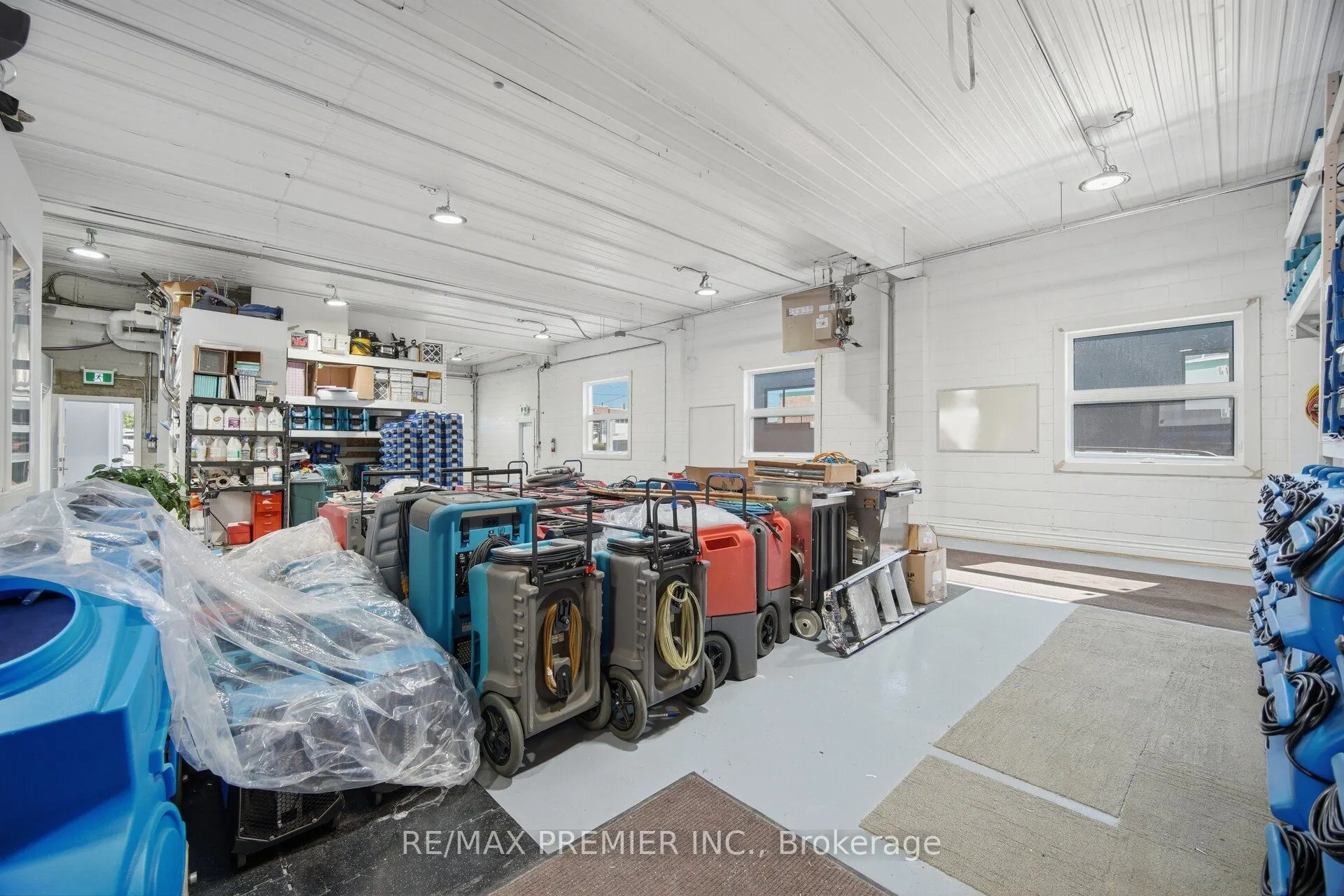 34 Rivalda Road E