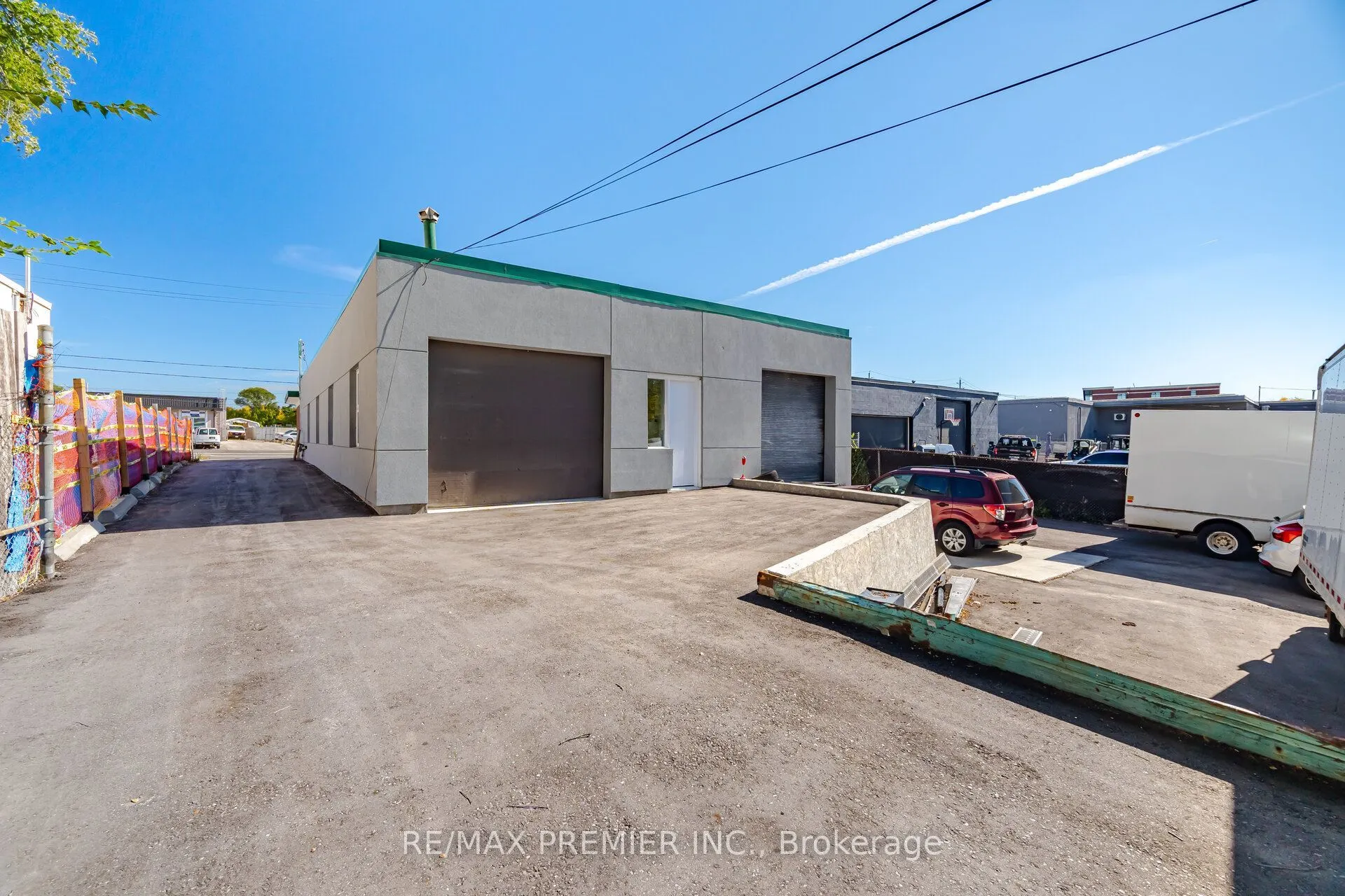 34 Rivalda Road E