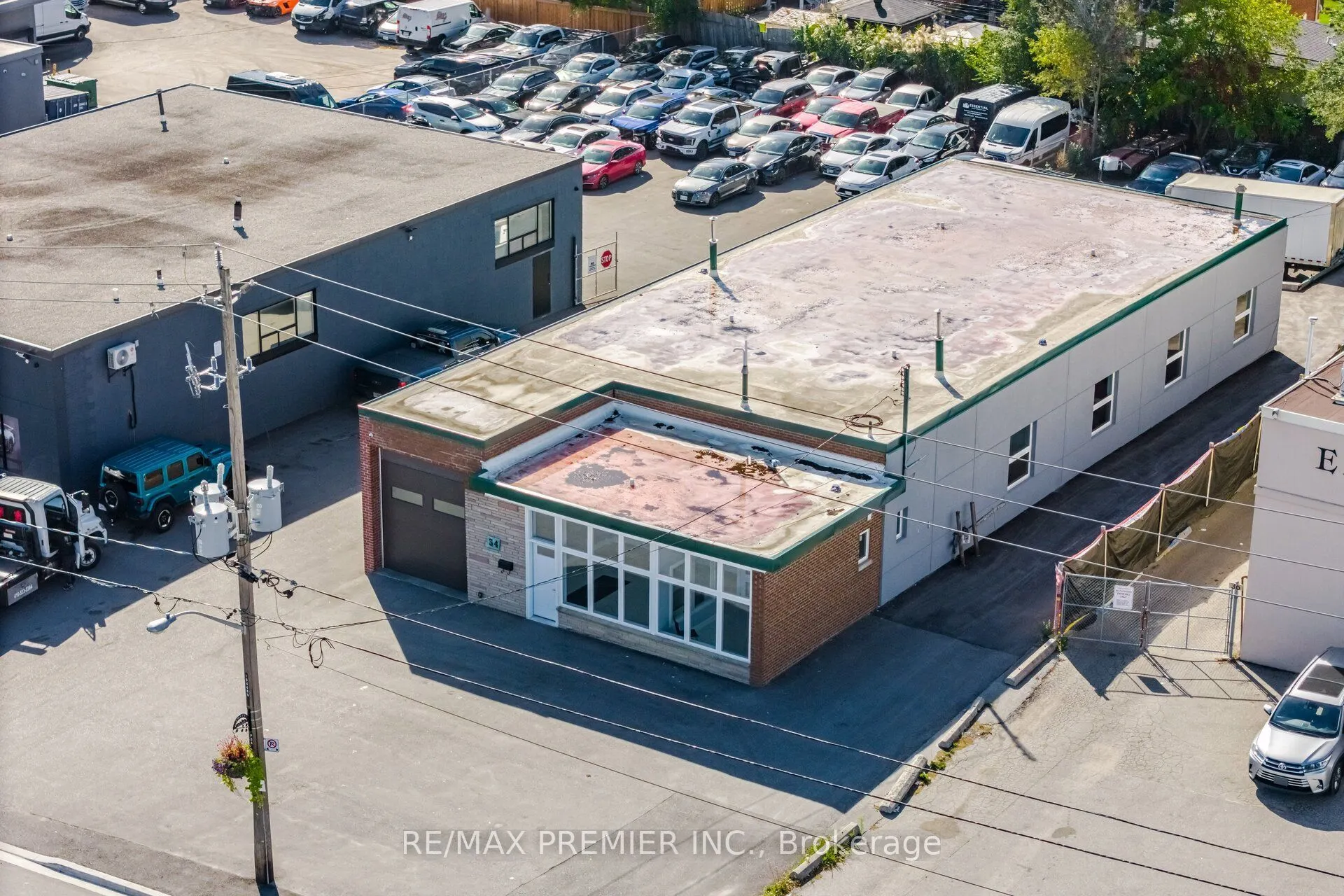 34 Rivalda Road E
