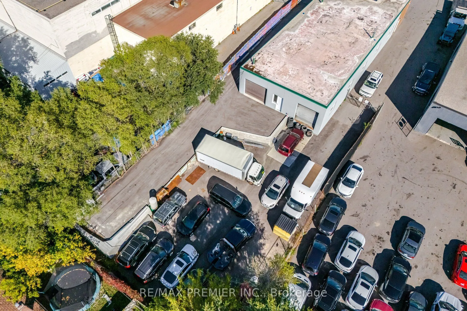 34 Rivalda Road E