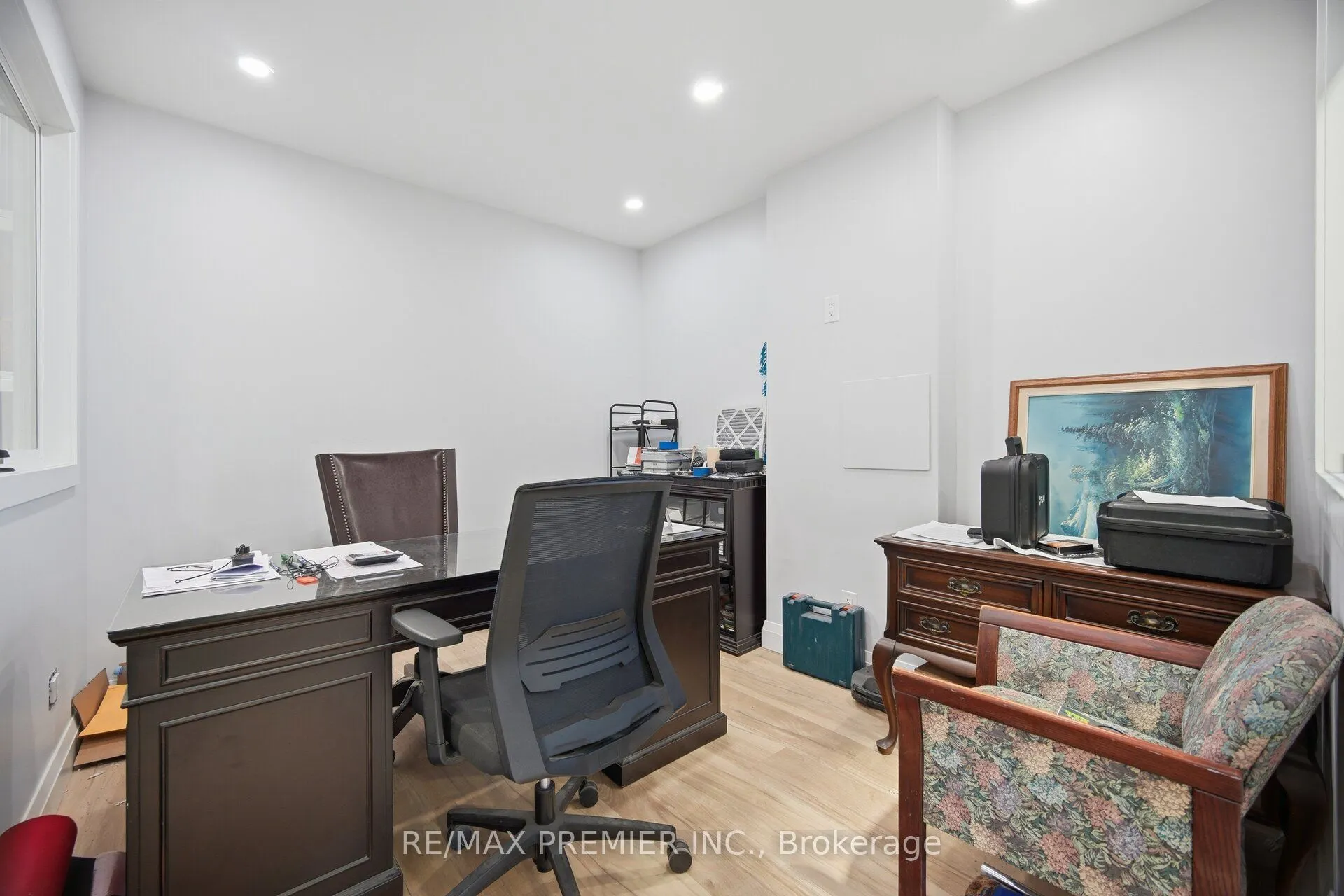 34 Rivalda Road E