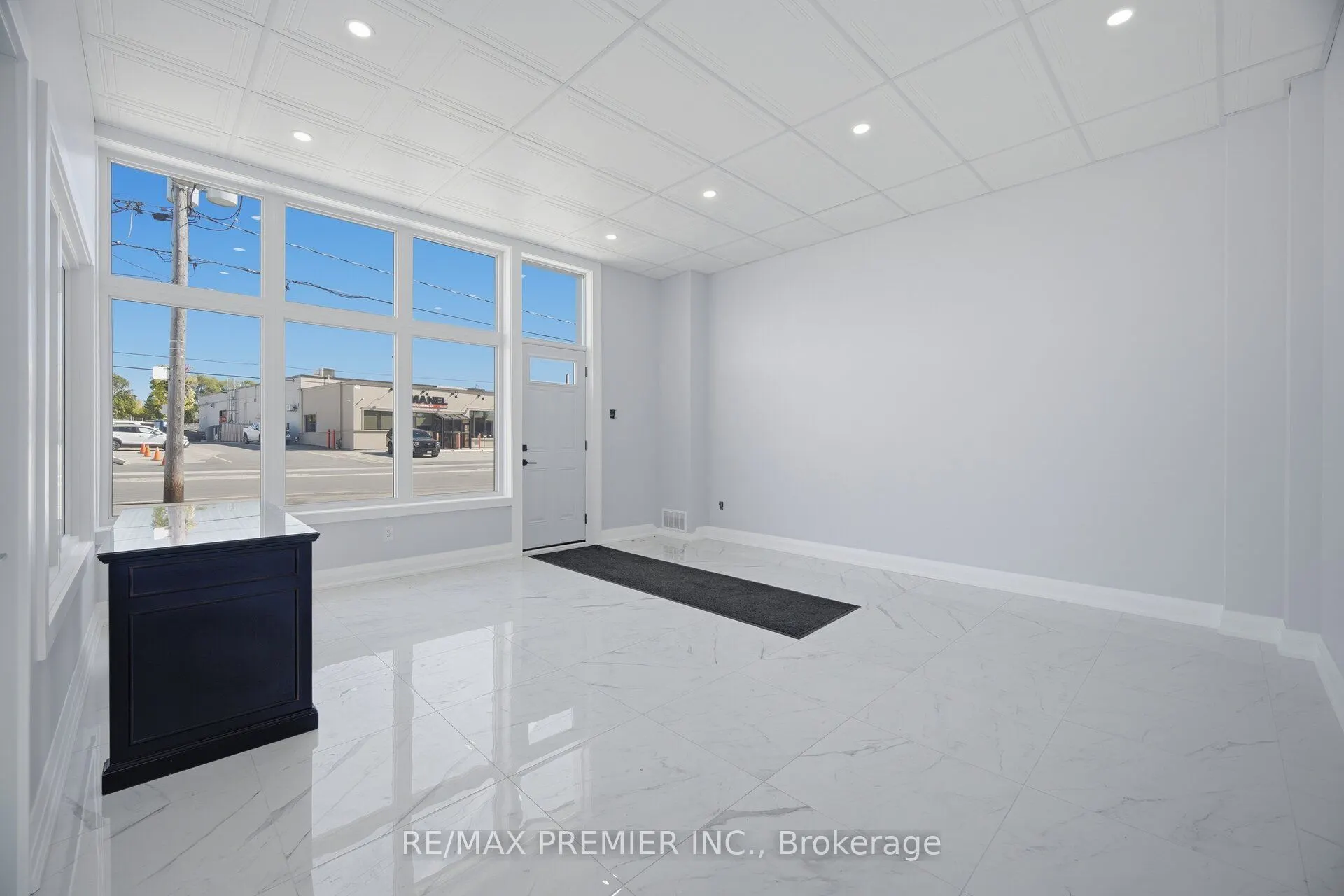 34 Rivalda Road E