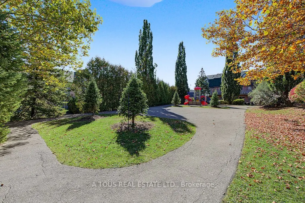 2945 Thomas Street #77