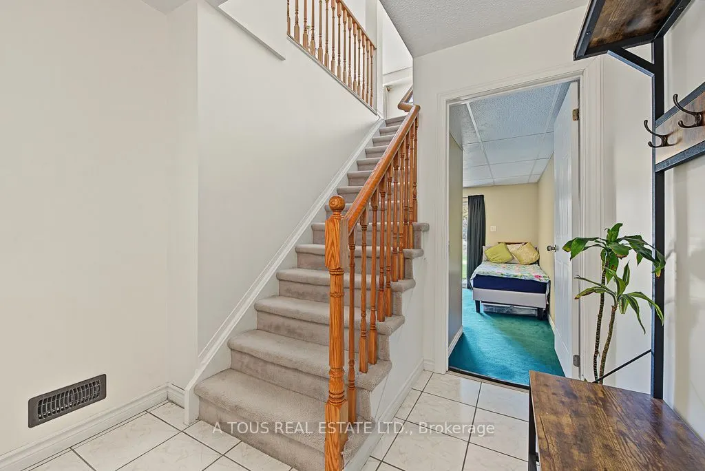 2945 Thomas Street #77