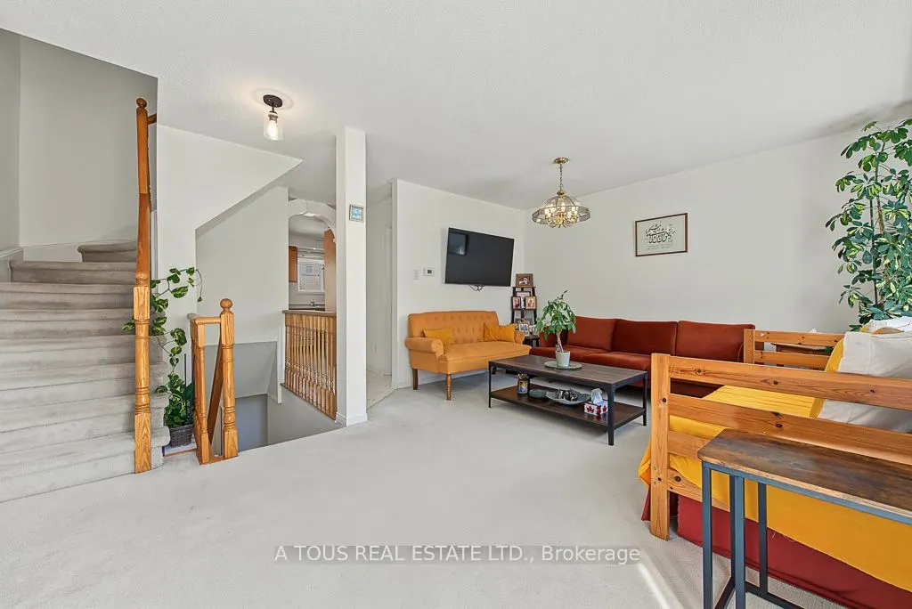 2945 Thomas Street #77