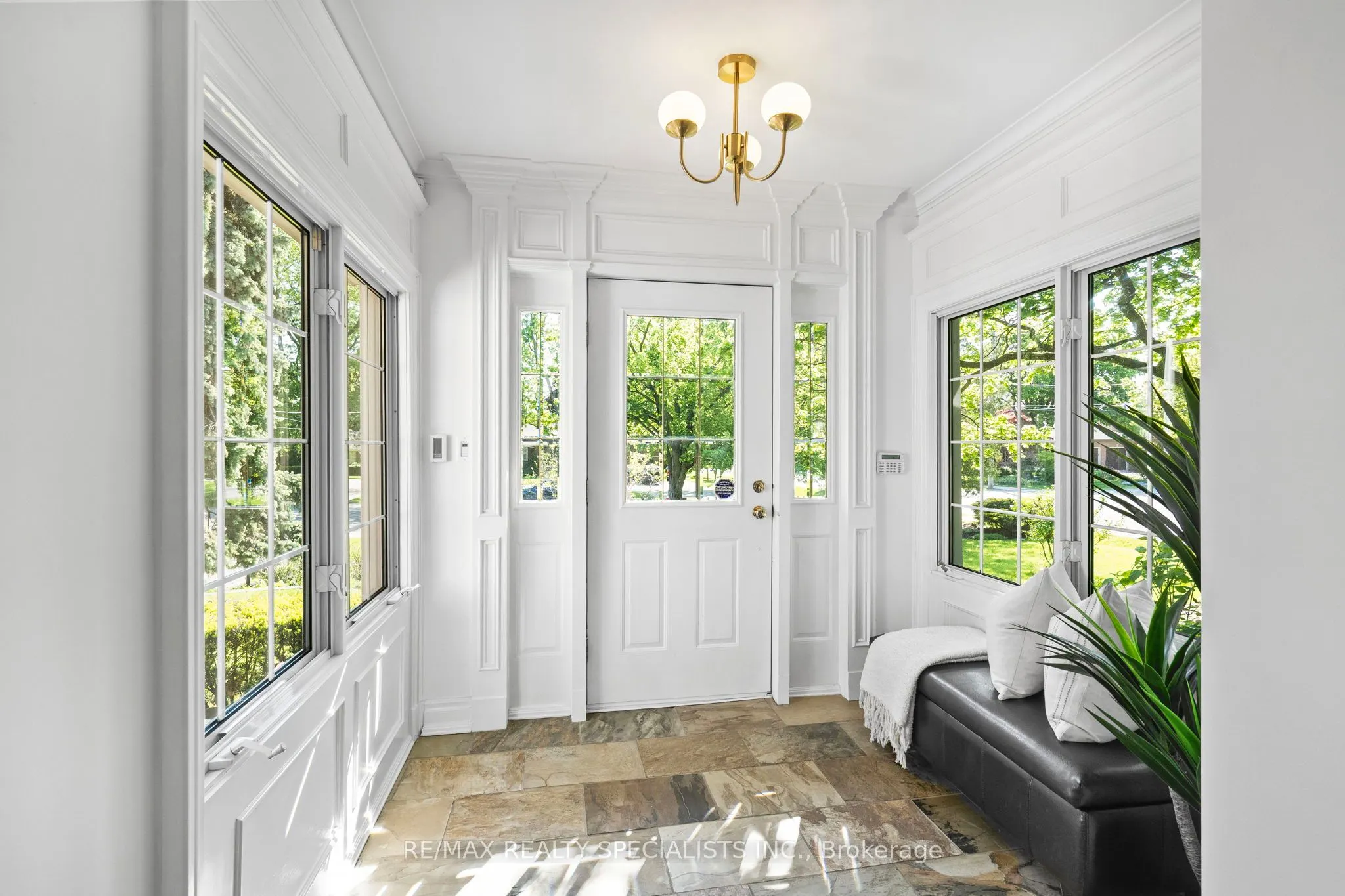 78 Meadowbank Road