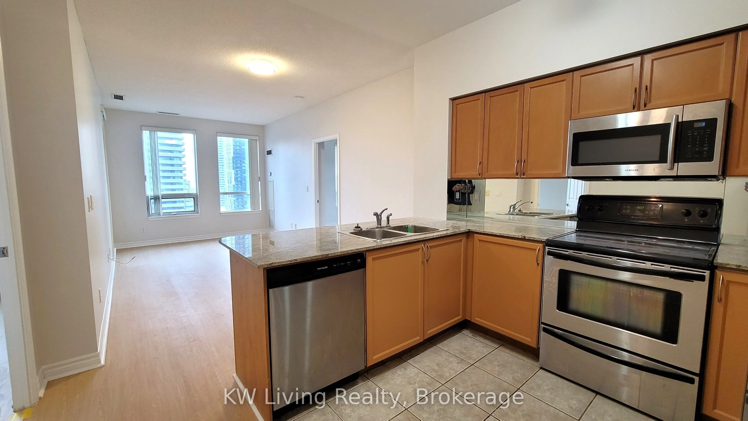 388 Prince of Wales Drive #1801