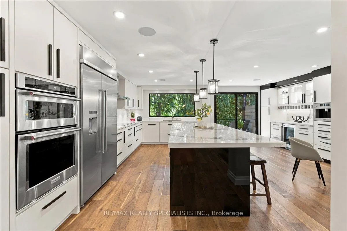 1131 Highgate Place