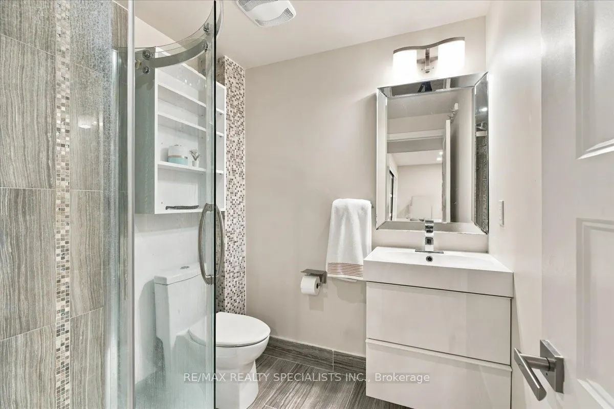 1131 Highgate Place