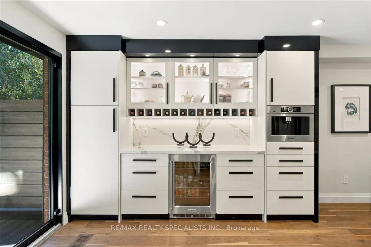1131 Highgate Place