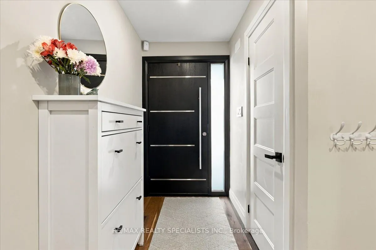 1131 Highgate Place