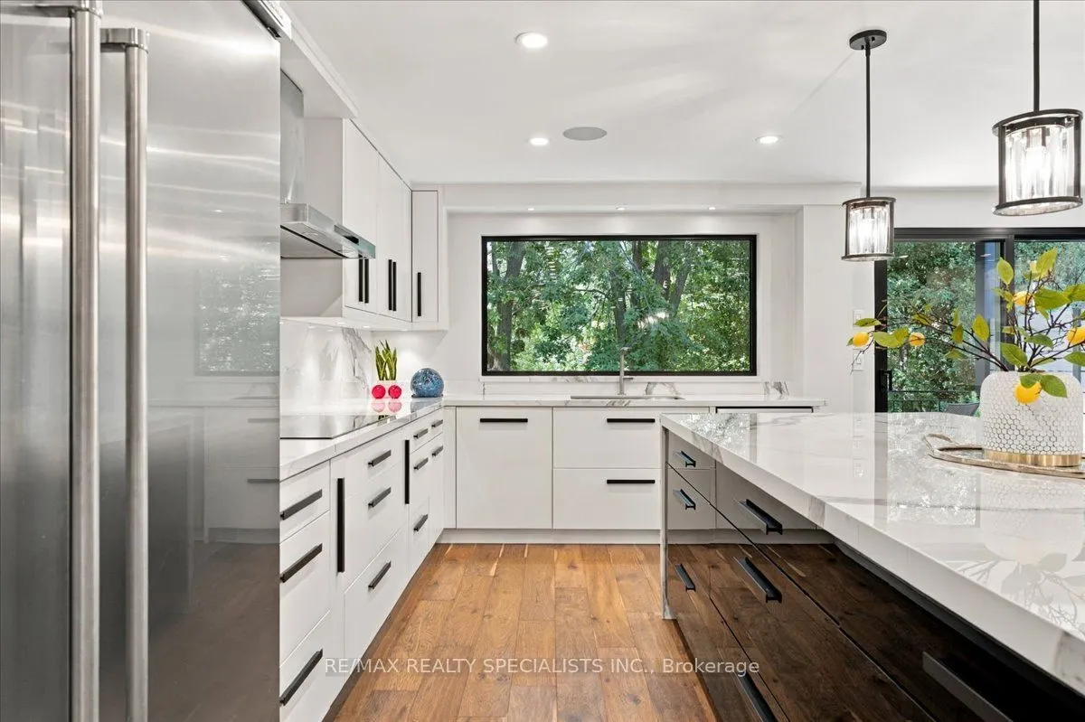 1131 Highgate Place